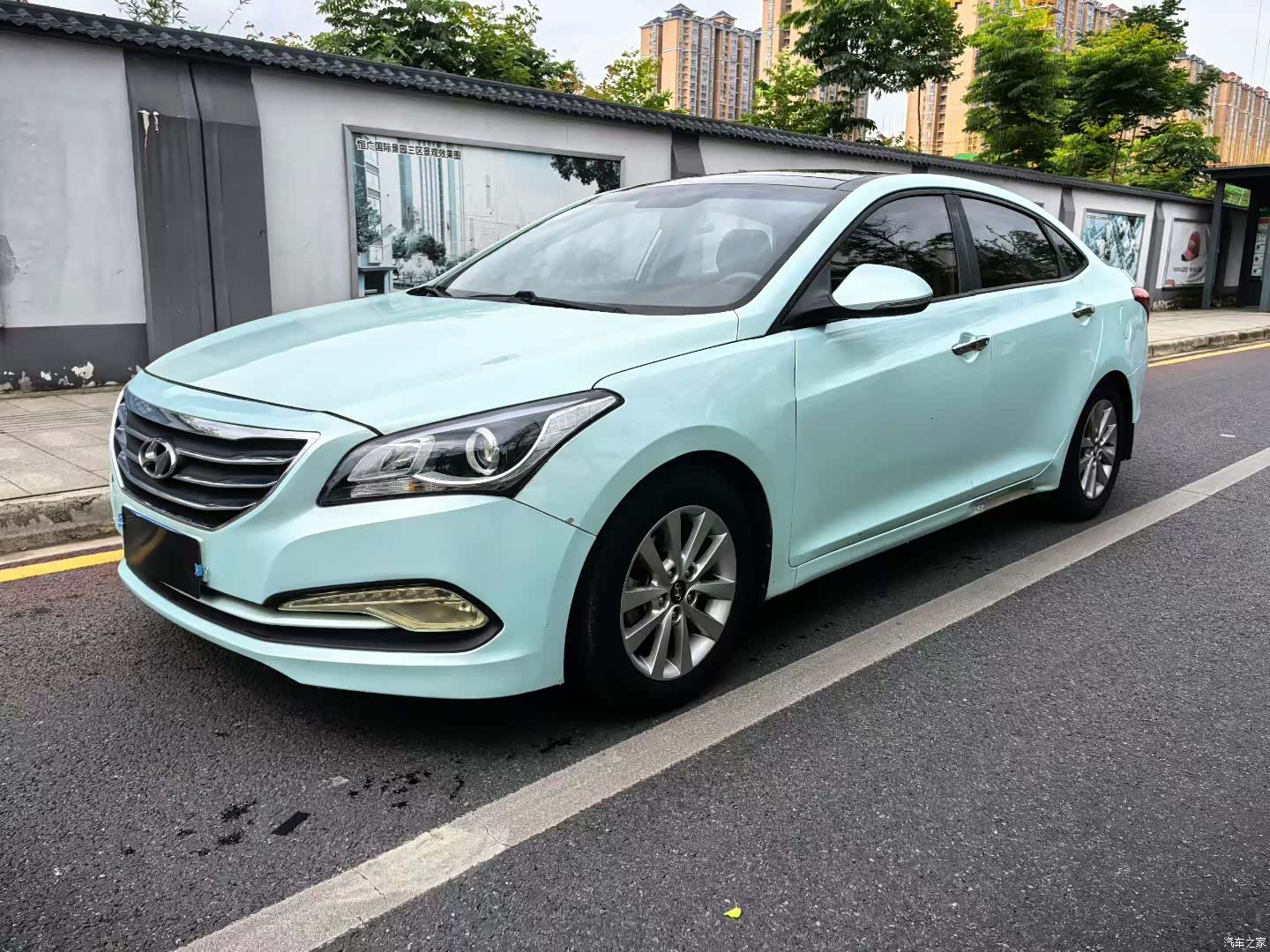 Hyundai GLS, 2014 1