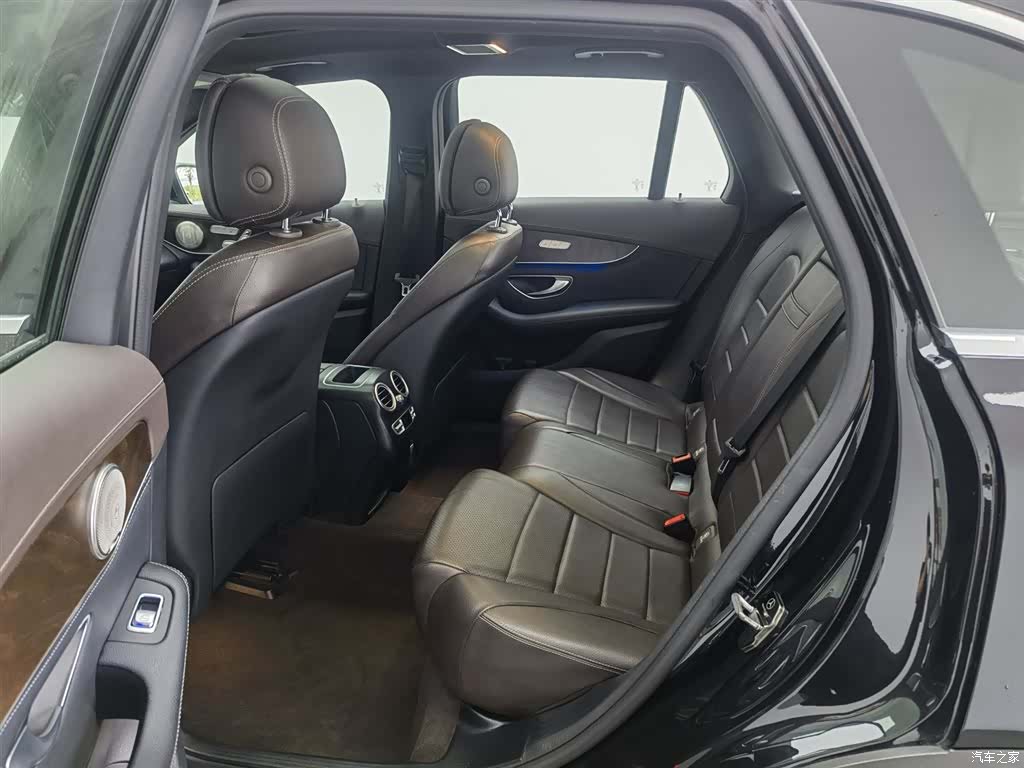 Mercedes-Benz GLC, 2020 15