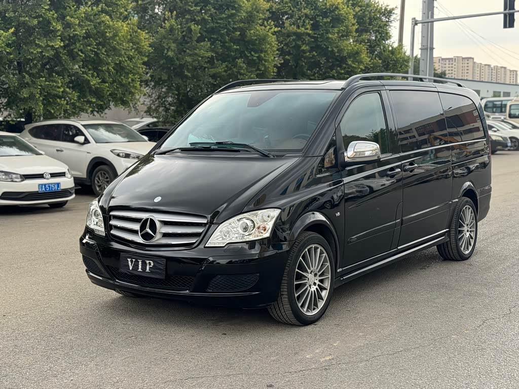 Mercedes-Benz Viano