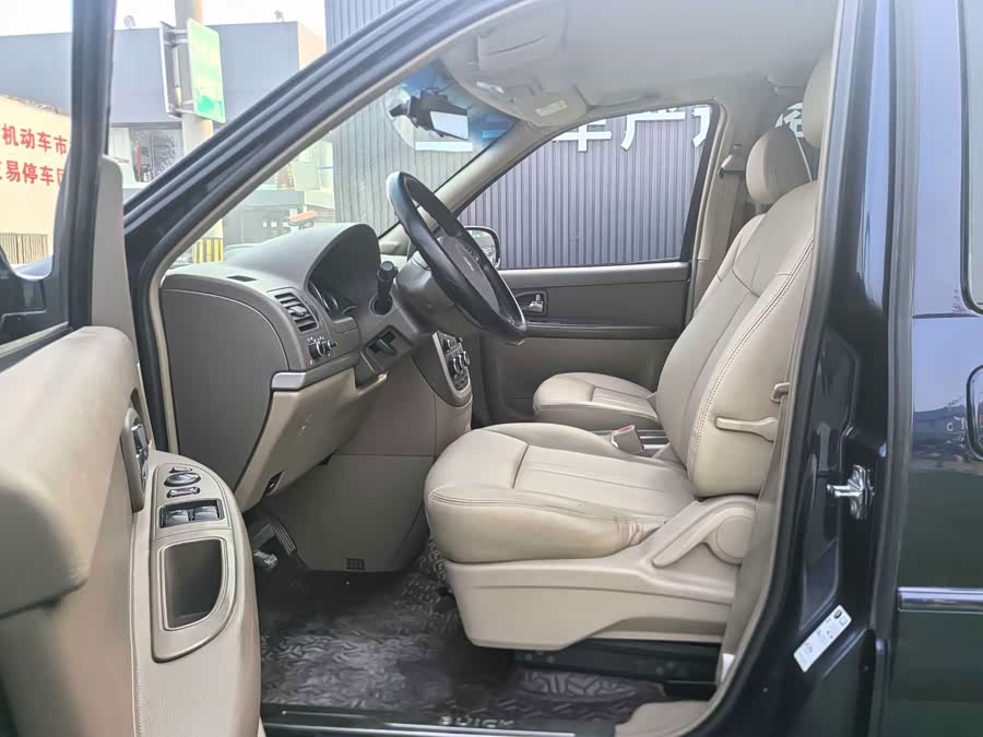 Buick GL8 2015, фото 9