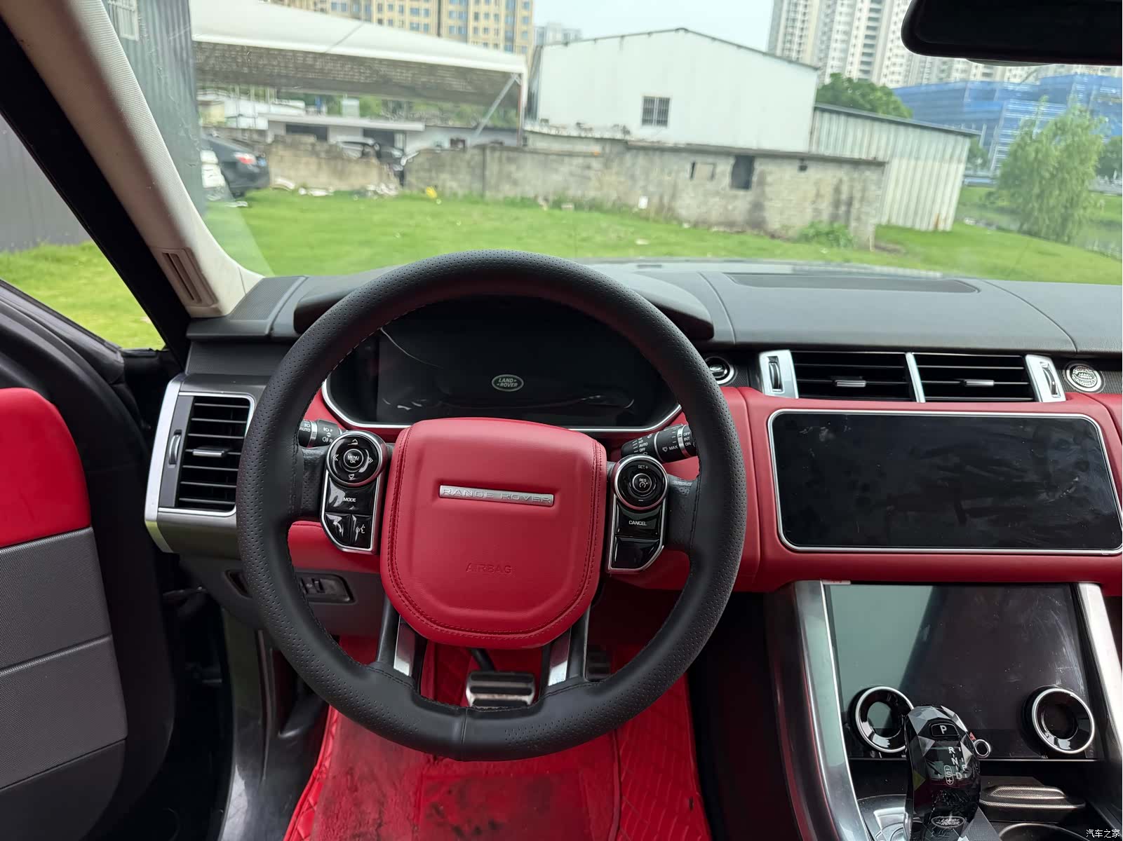 Land Rover Range Rover, 2015 10