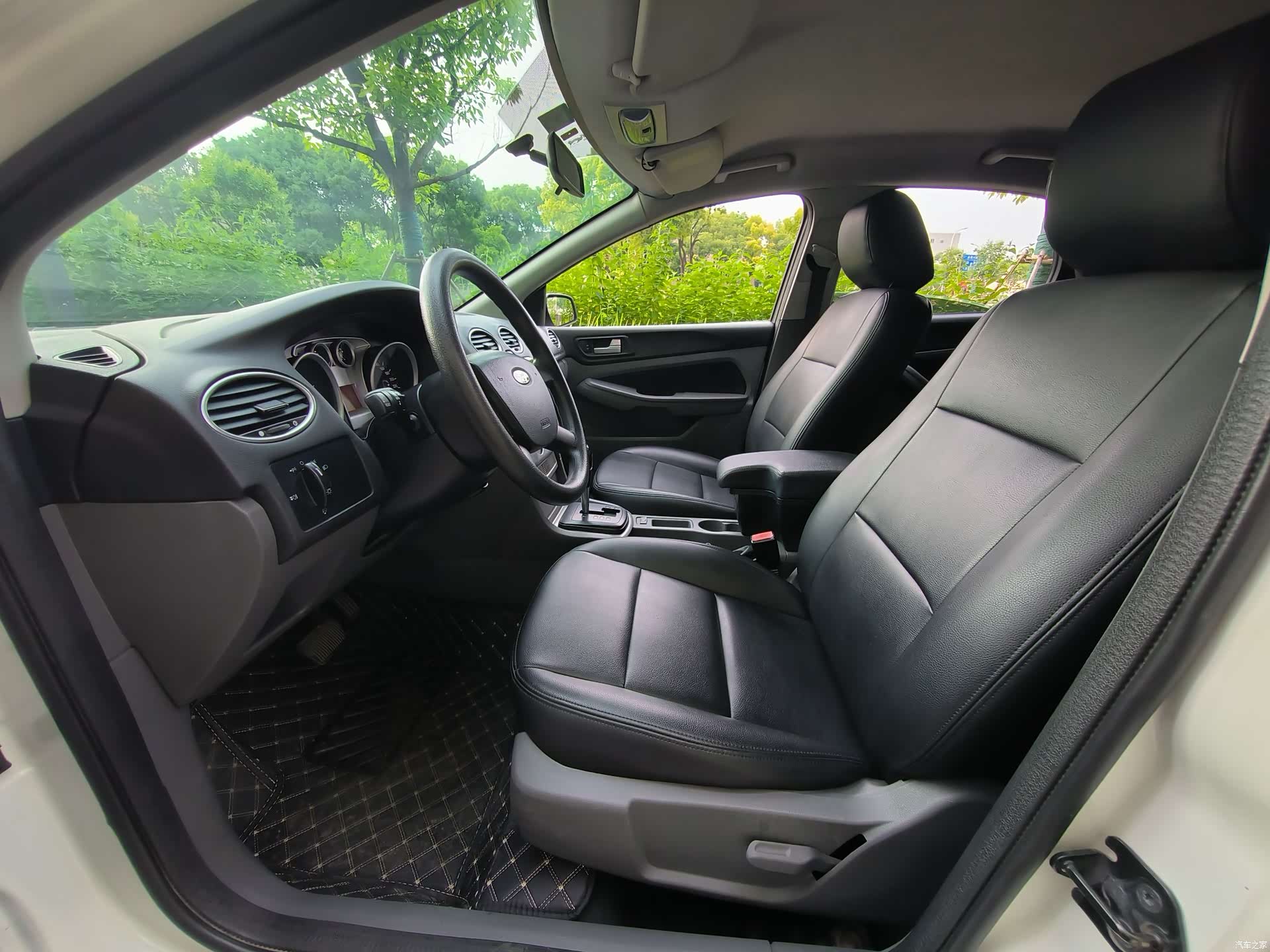 Ford Focus, 2014 все фото