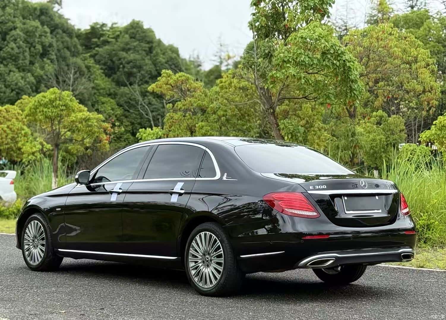 Mercedes-Benz E-Class, 2020 6