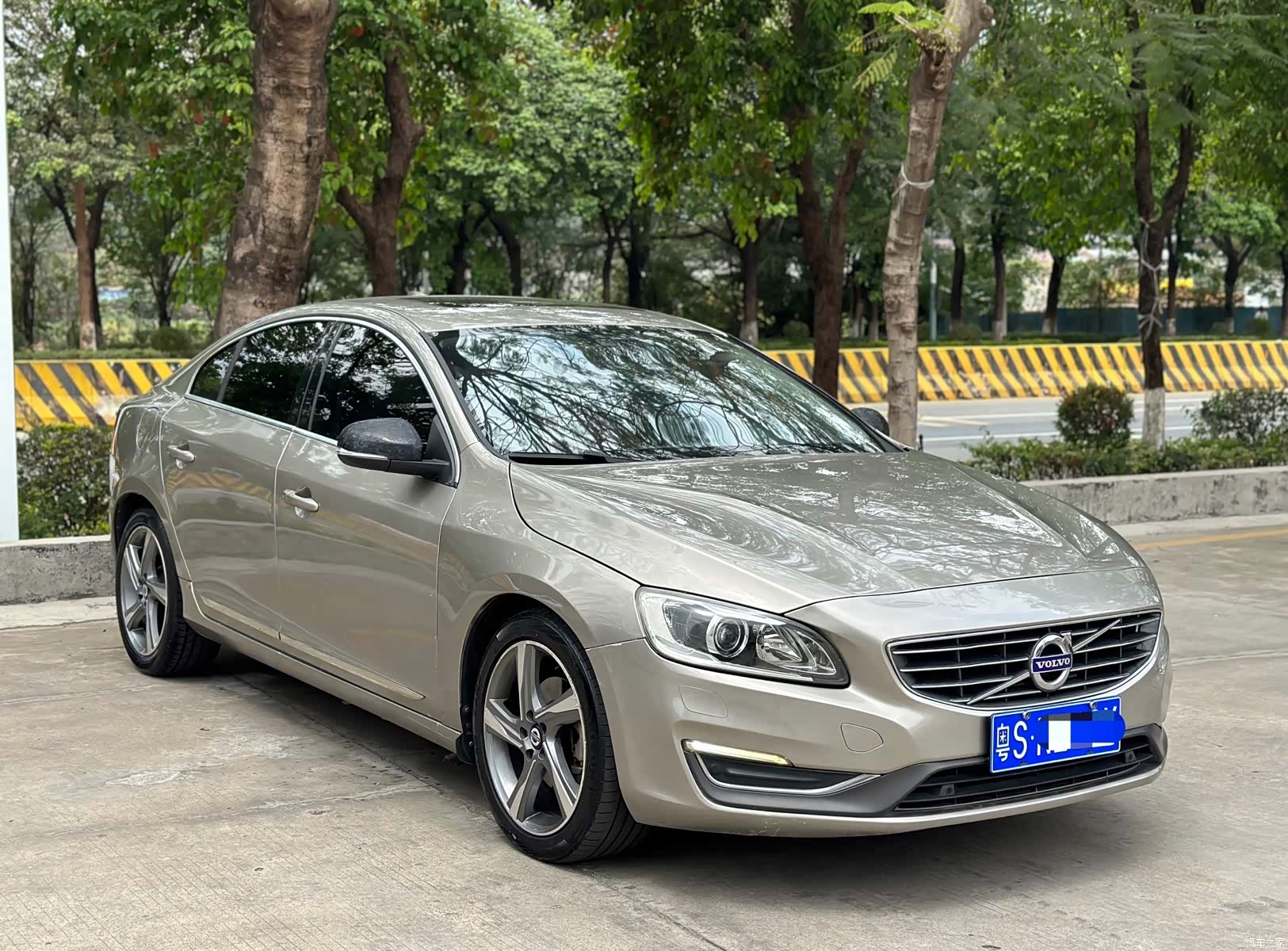 Volvo S60, 2014 3