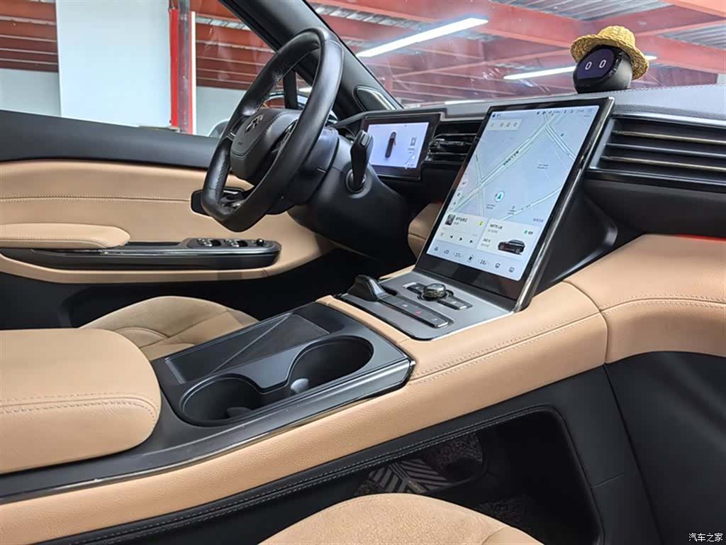 NIO ES6, 2020 8