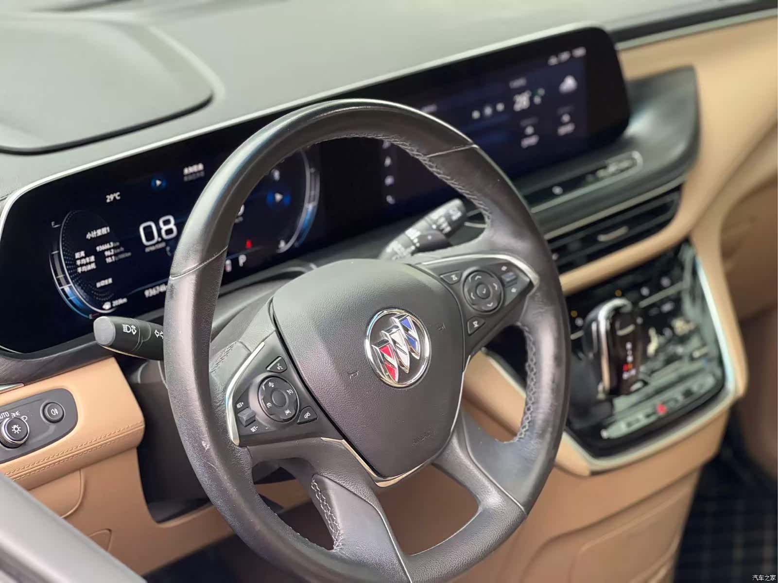 Buick GL8, 2021 9