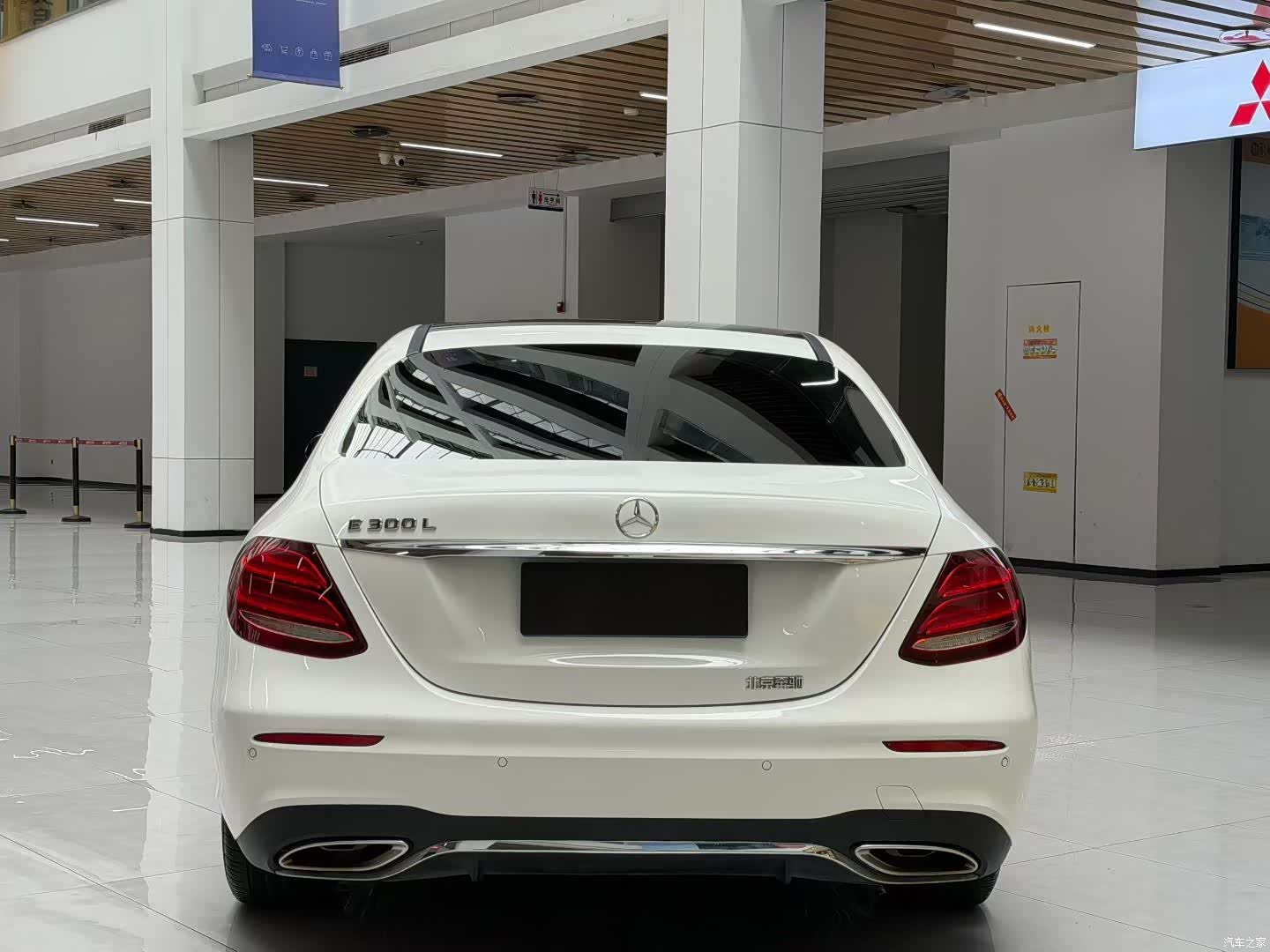 Mercedes-Benz E-Class, 2019 3