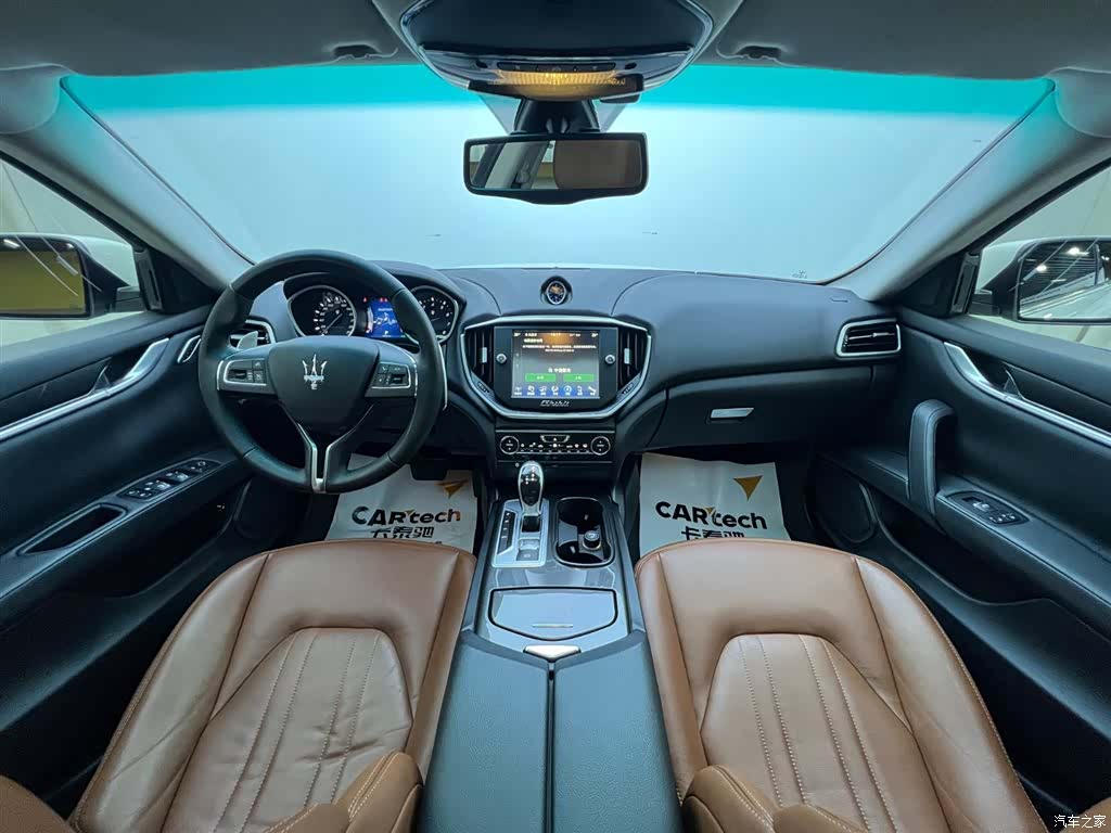 Maserati Ghibli, 2016 8