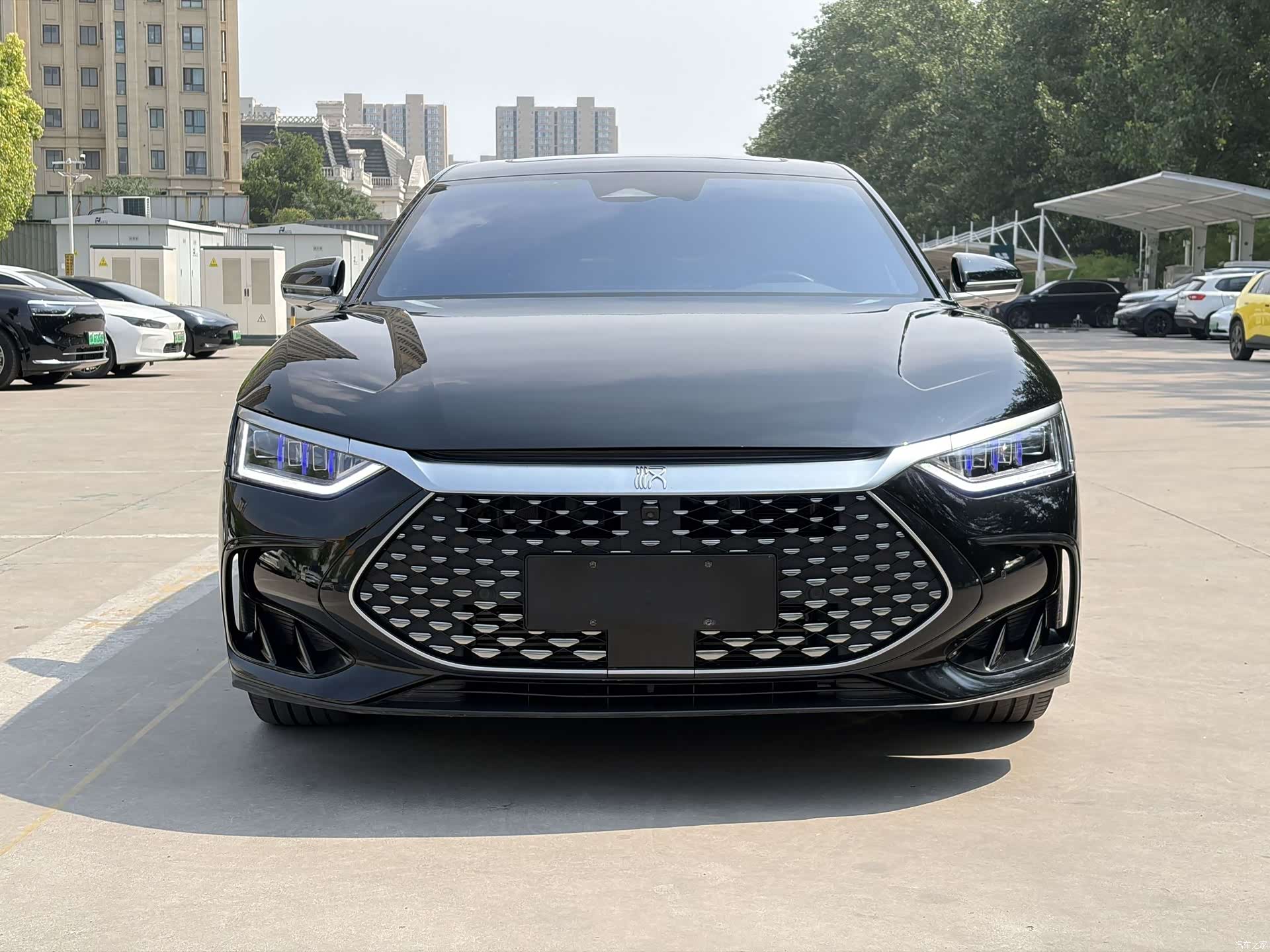 BYD Han, 2022 6