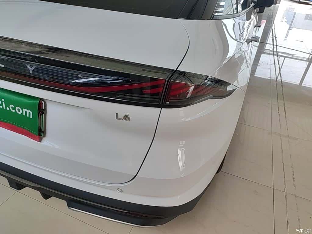 Geely Galaxy L6, 2024 8
