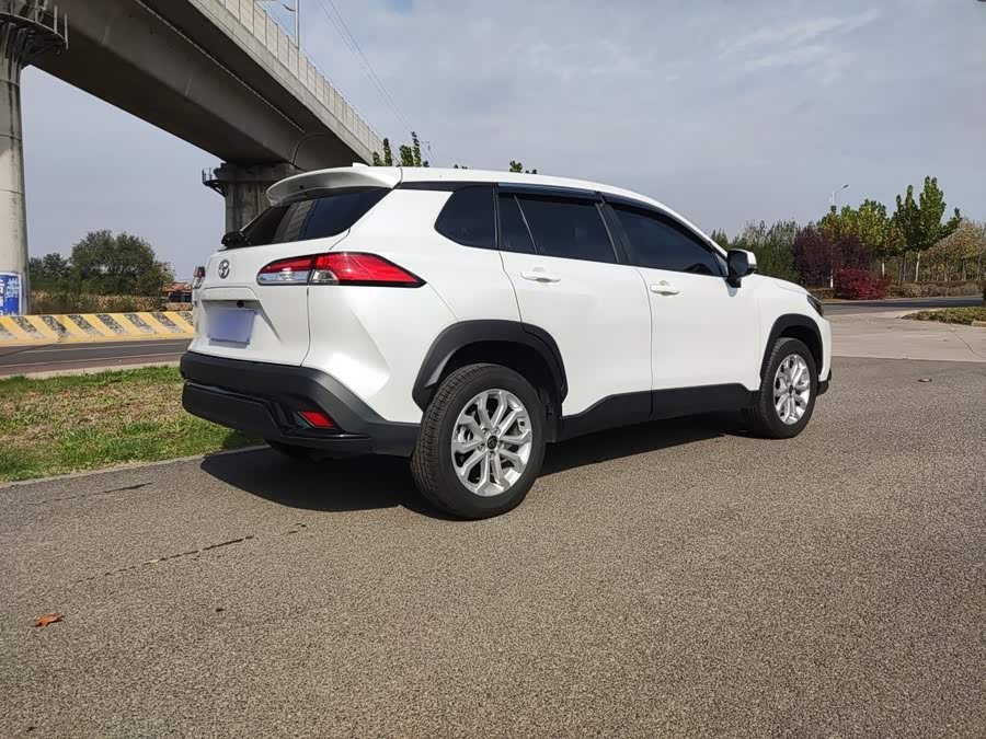 Toyota Frontlander 2025, фото 15