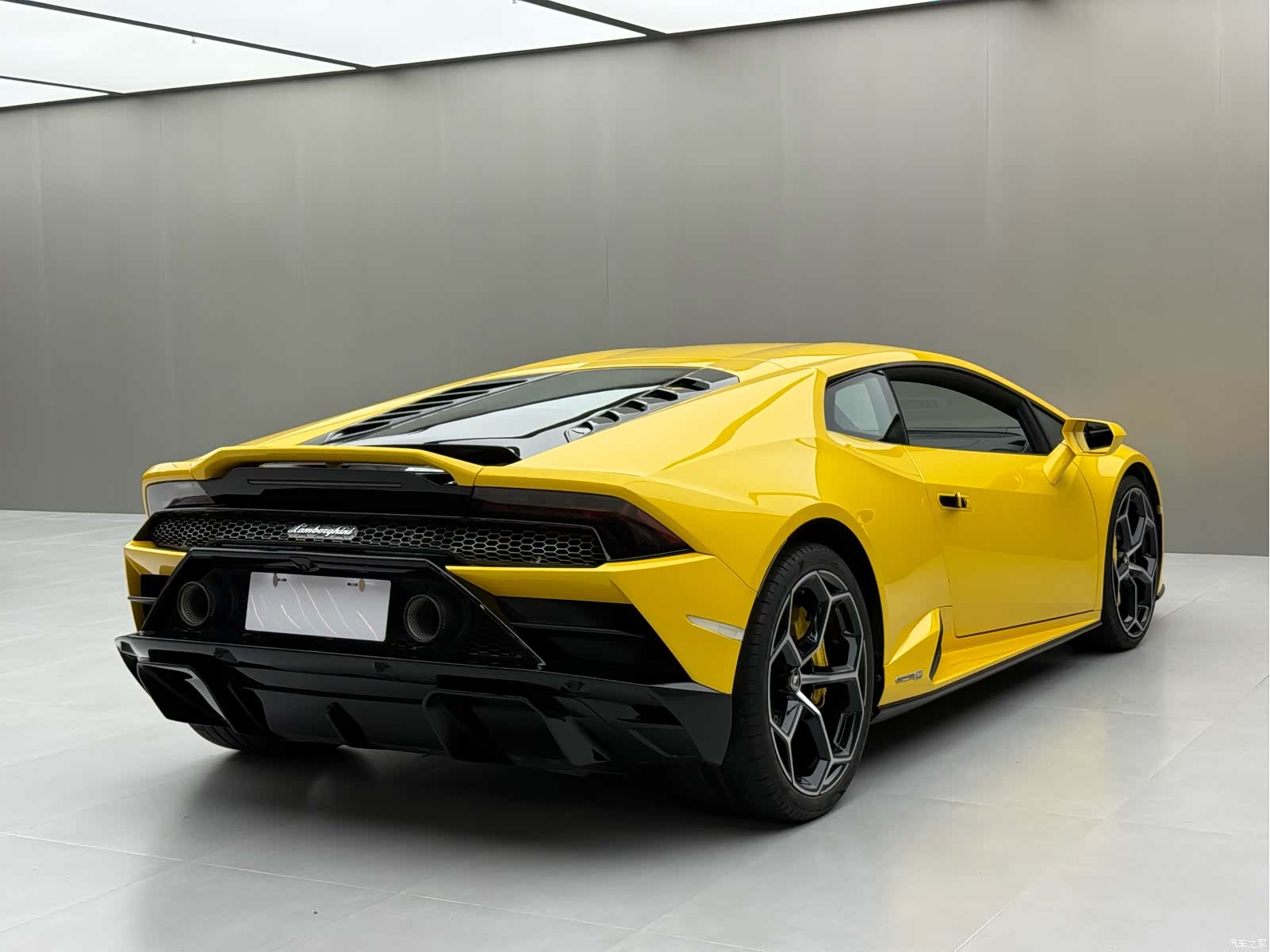 Lamborghini Huracán, 2021 4