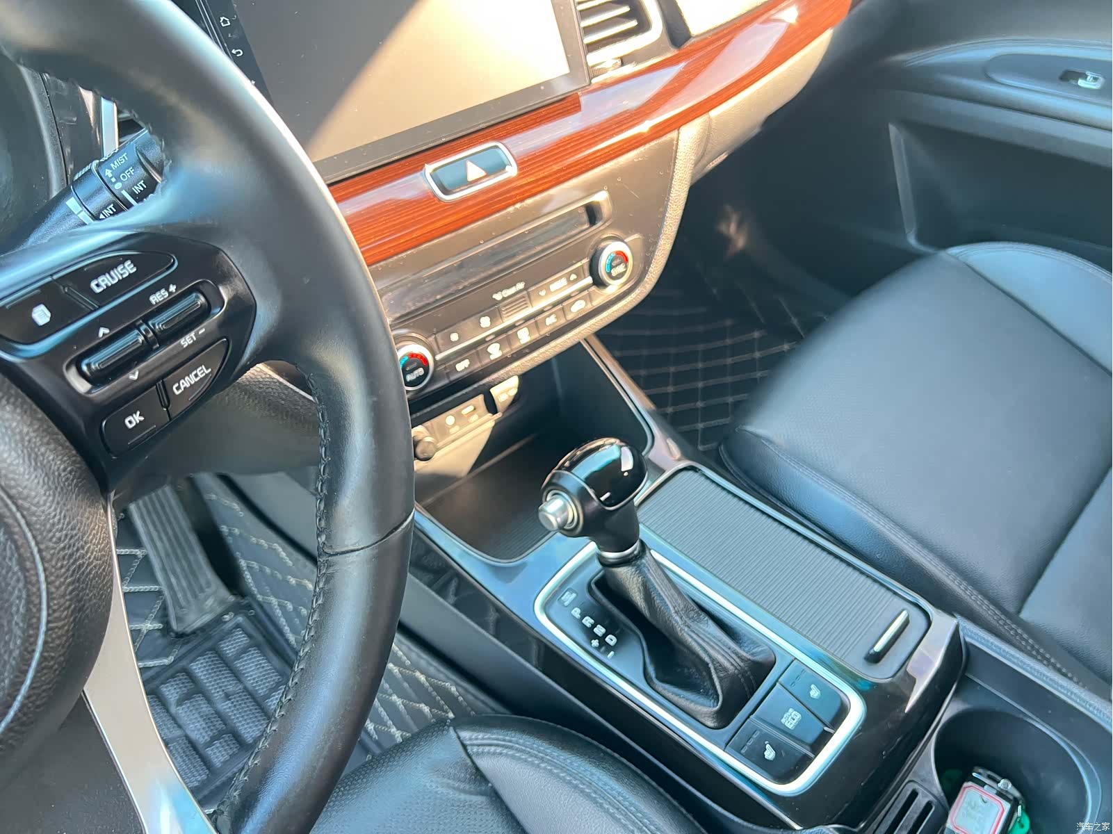 Kia K4, 2016 10