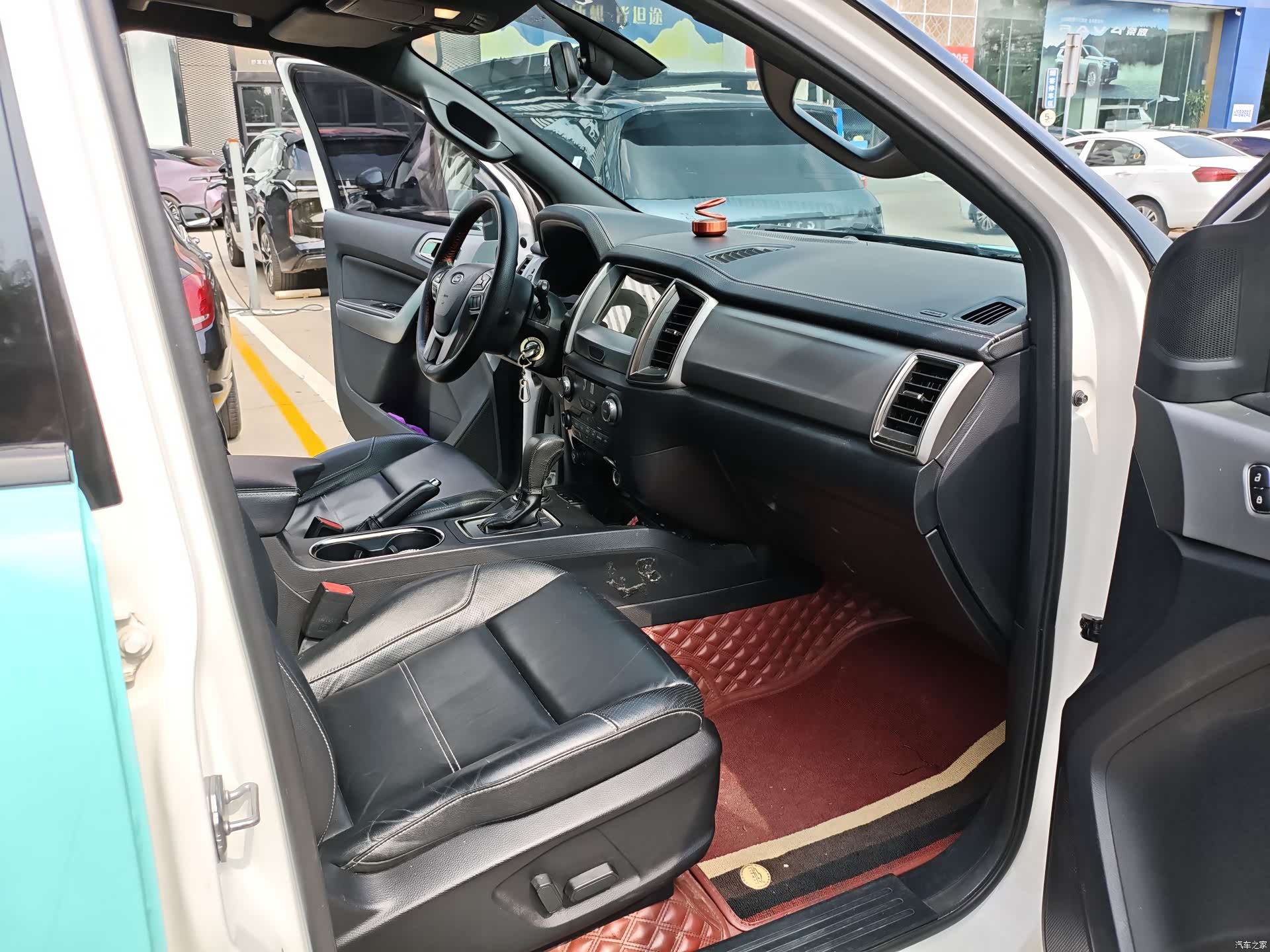 Ford 5, 2019 12