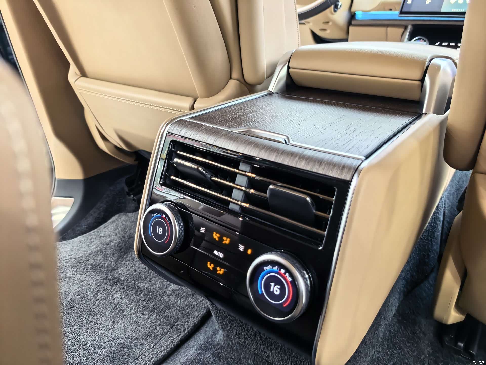 Land Rover Range Rover, 2022 10