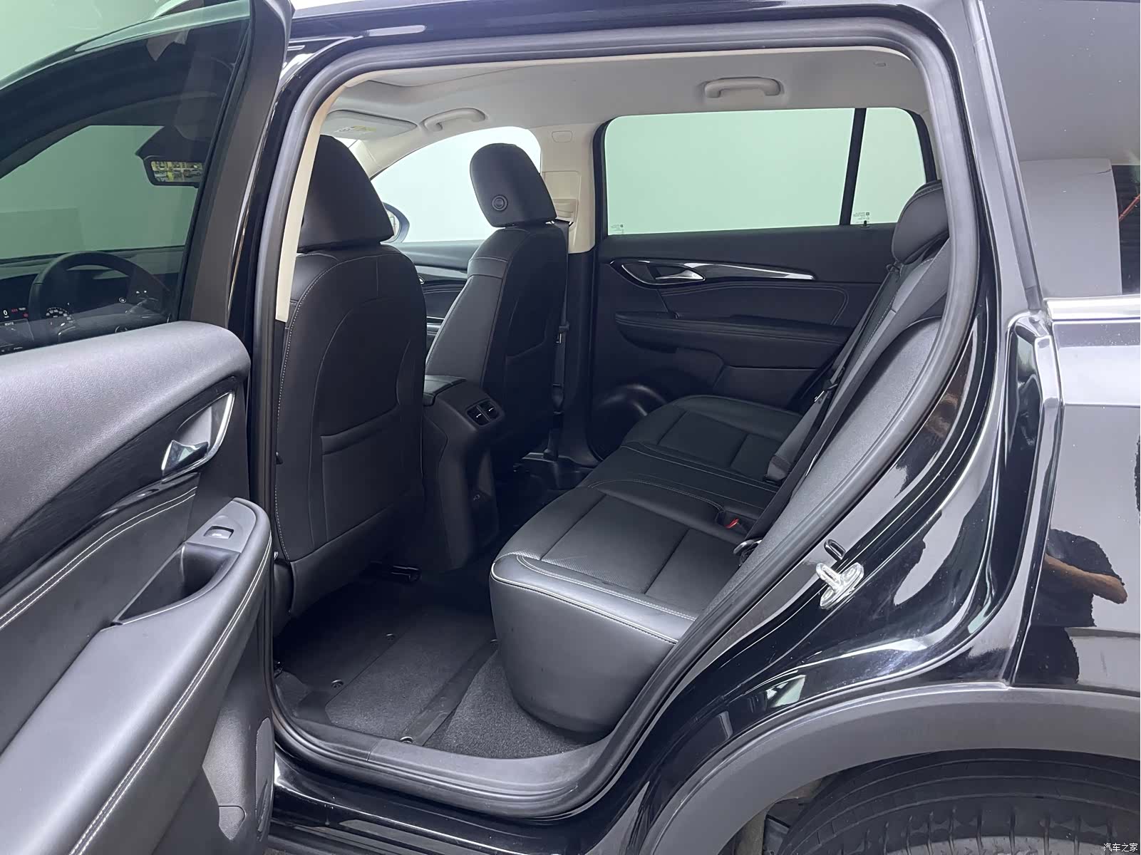 Buick Envision Plus, 2022 14