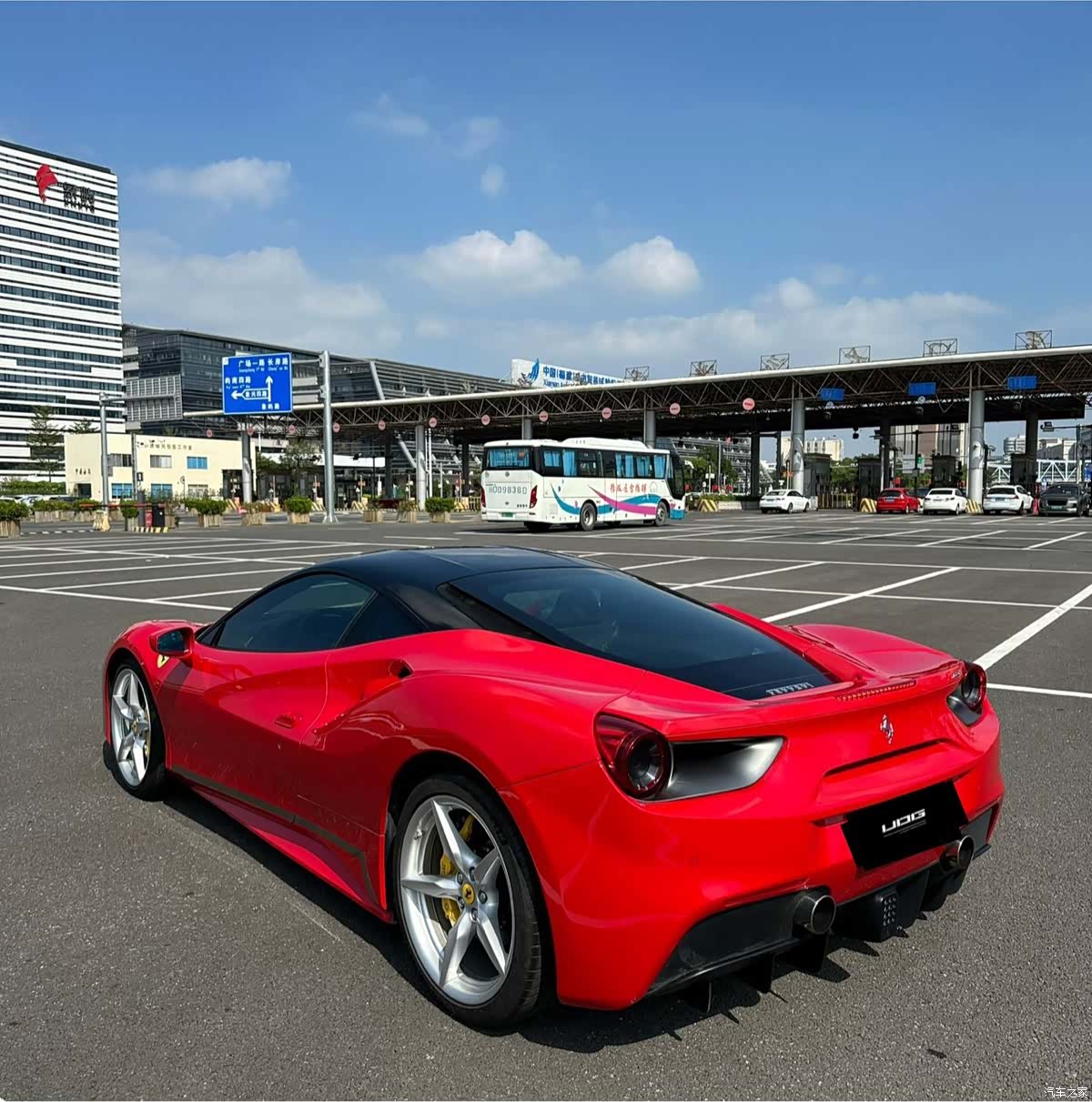 Ferrari 488, 2017 6