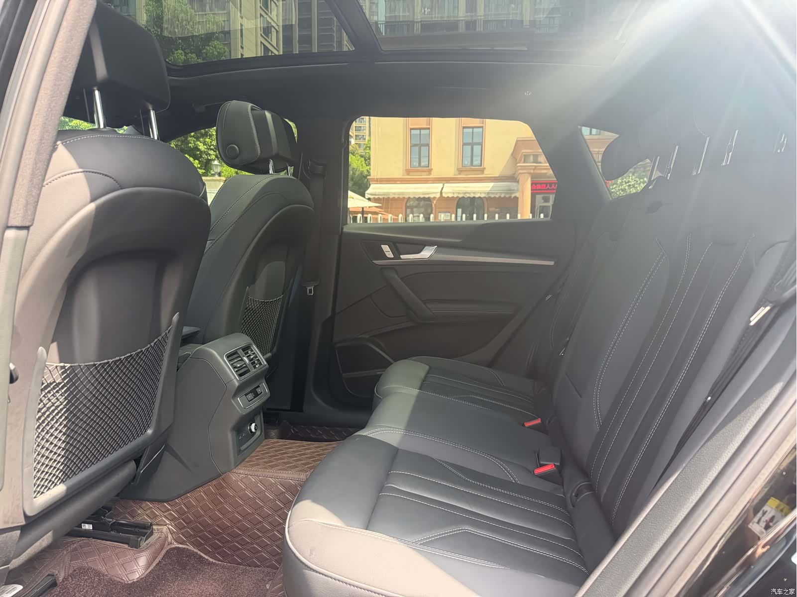 Audi Q5L, 2023 16