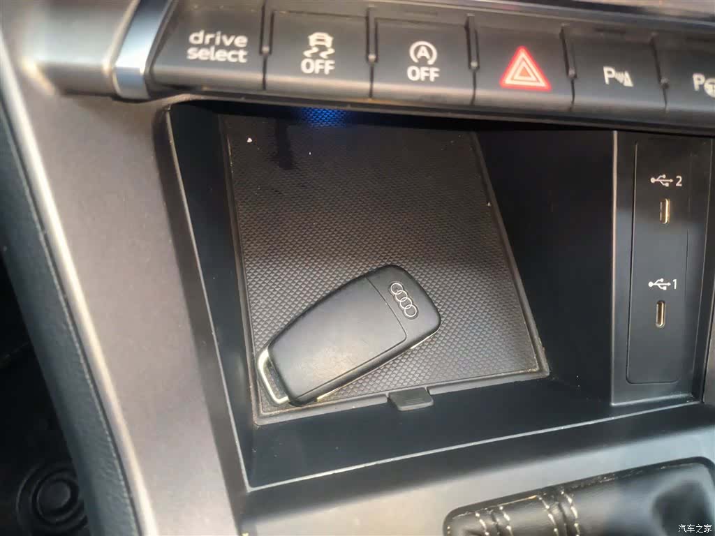 Audi Q3, 2022 9