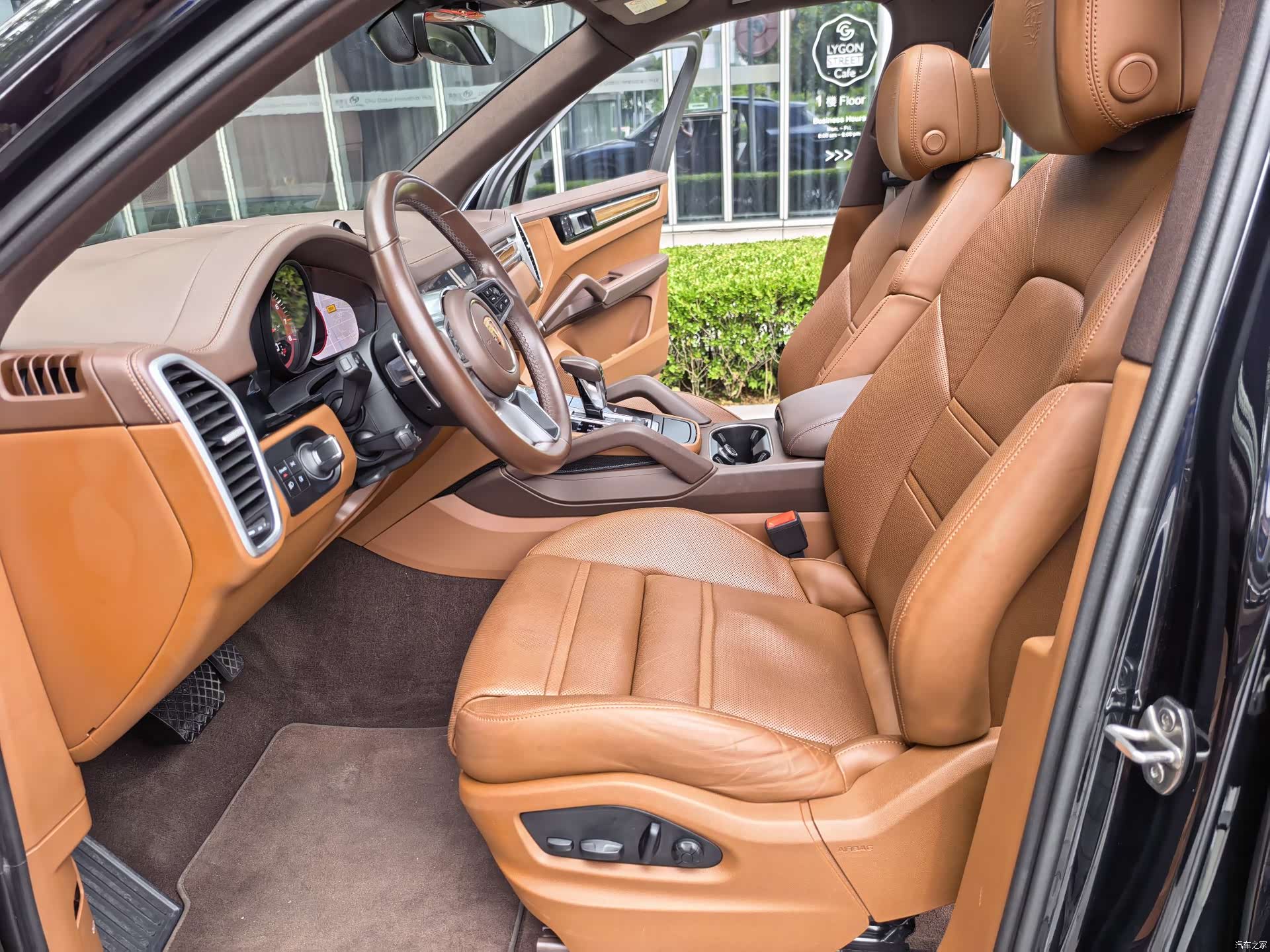 Porsche Cayenne, 2023 23