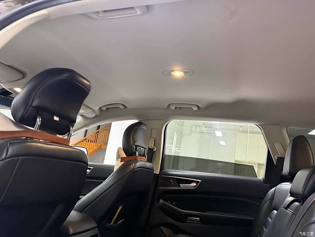 Ford Edge, 2017 9
