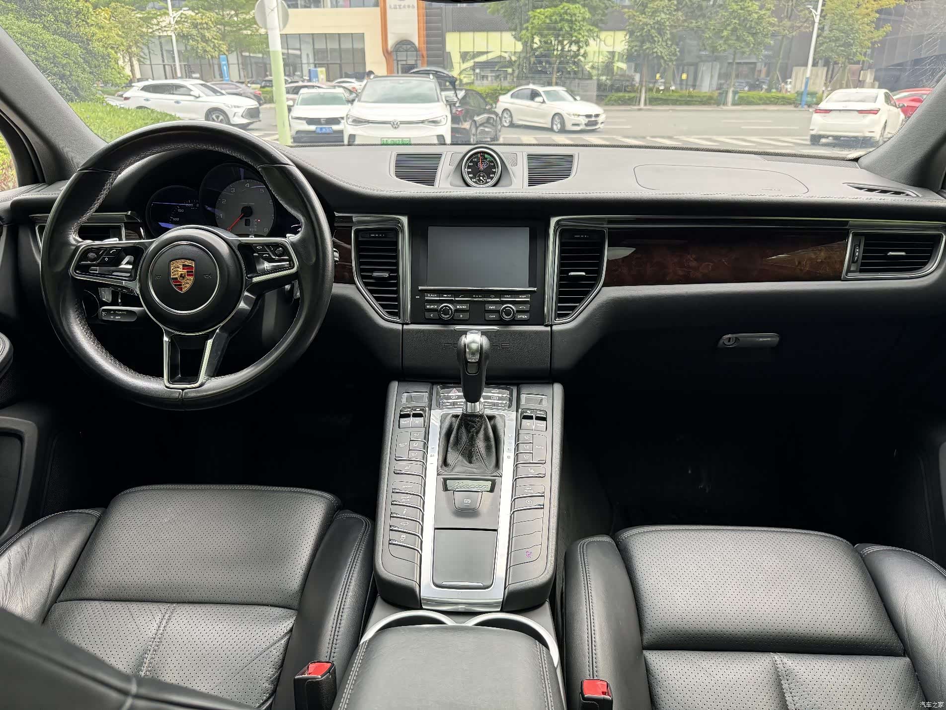 Porsche Macan, 2015 11