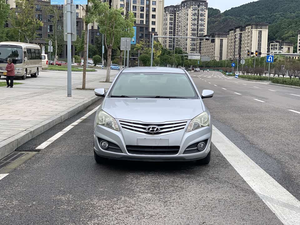 Hyundai Yuedong