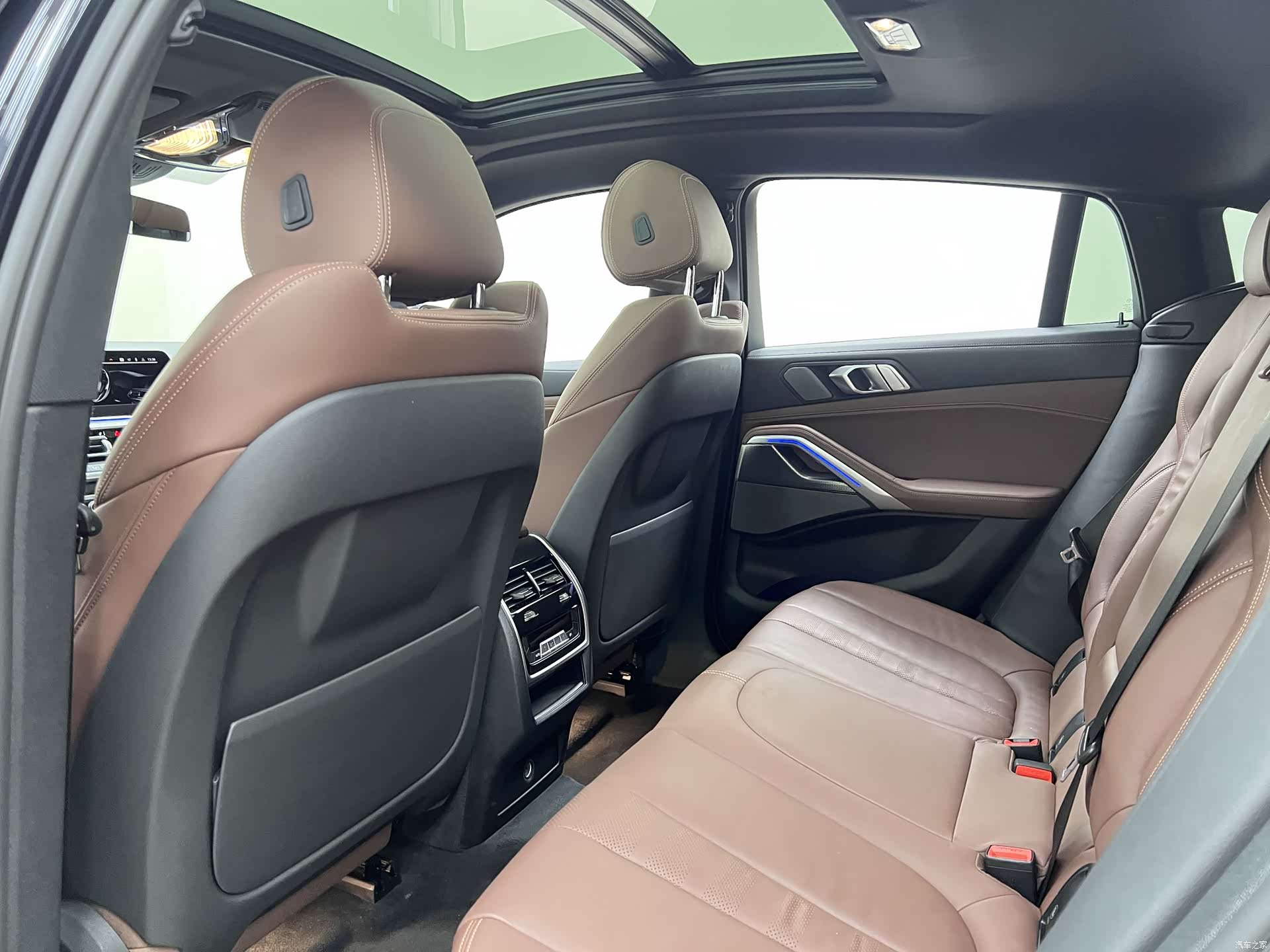 BMW X6, 2021 29
