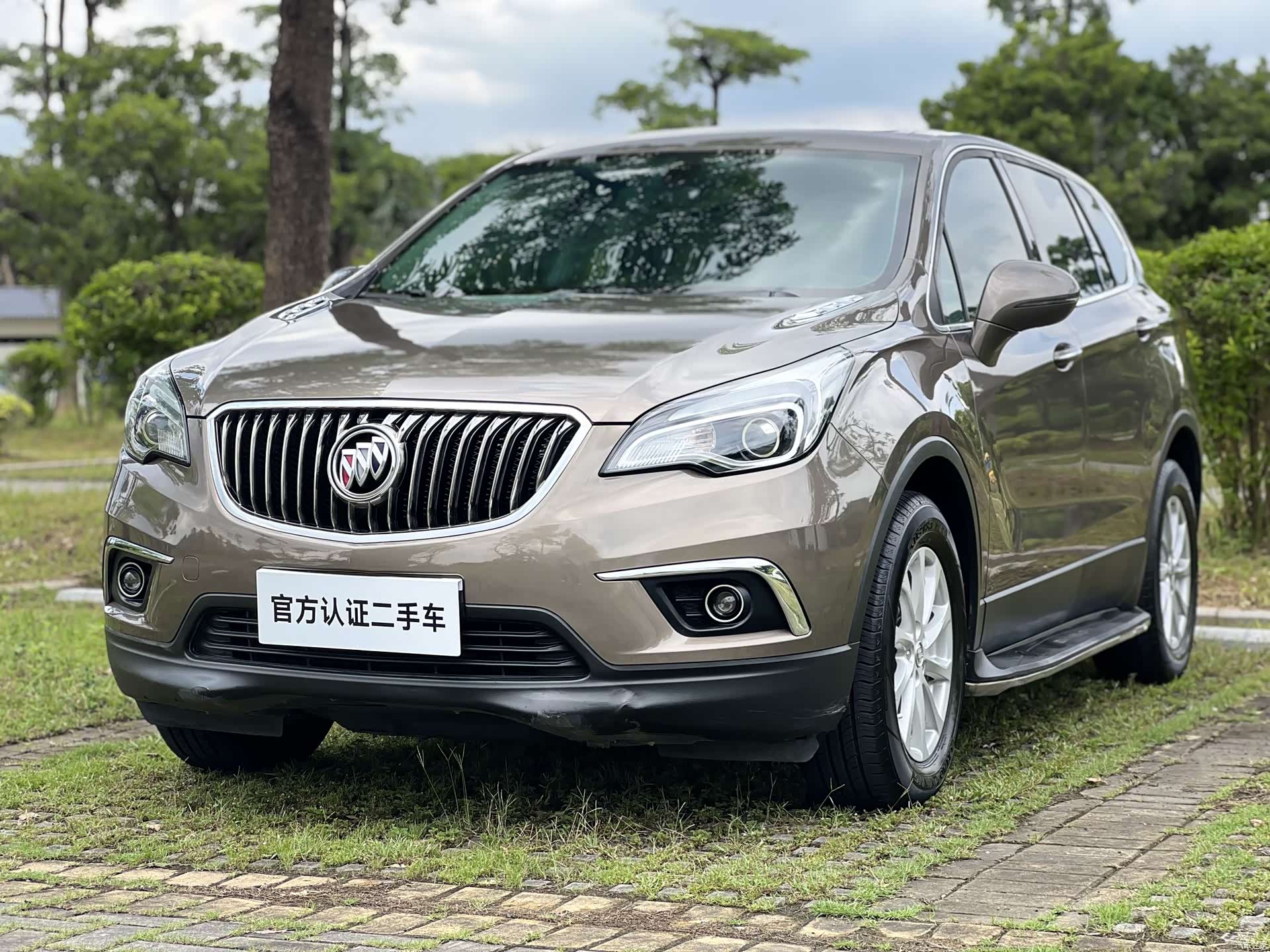 Buick Envision Plus, 2017 4