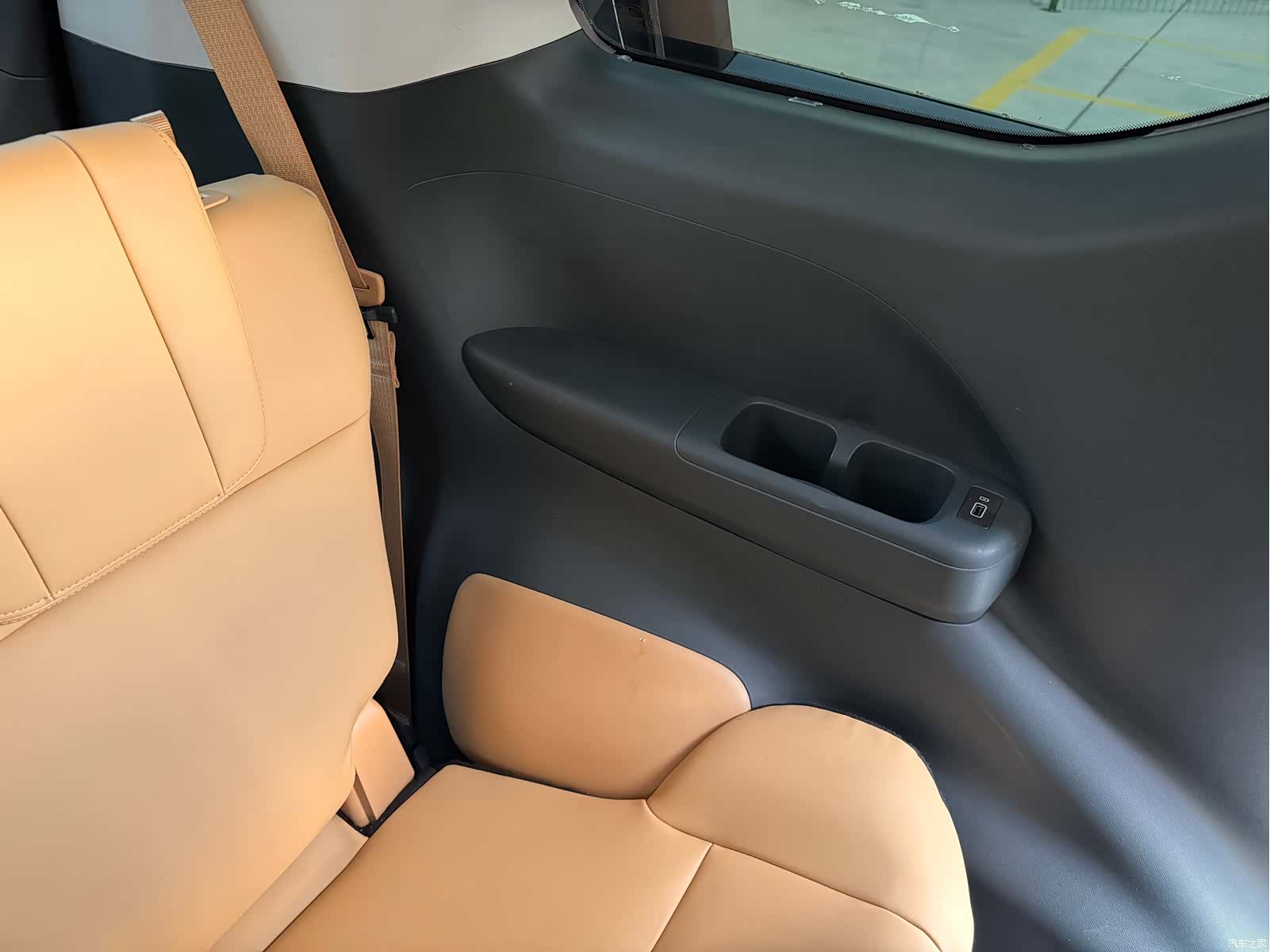 Trumpchi E8, 2024 18
