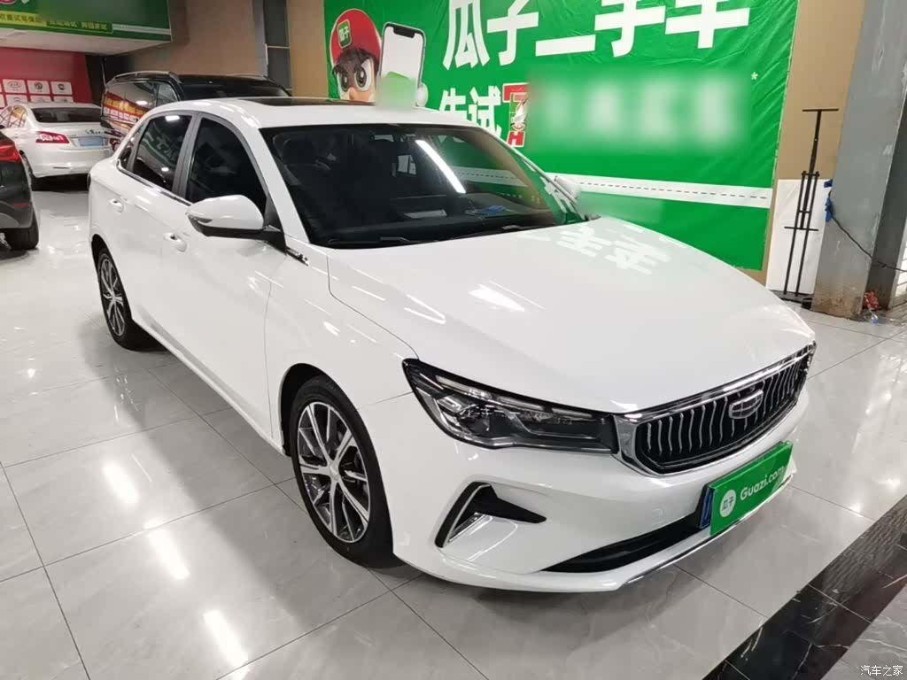 Geely Emgrand, 2023 22