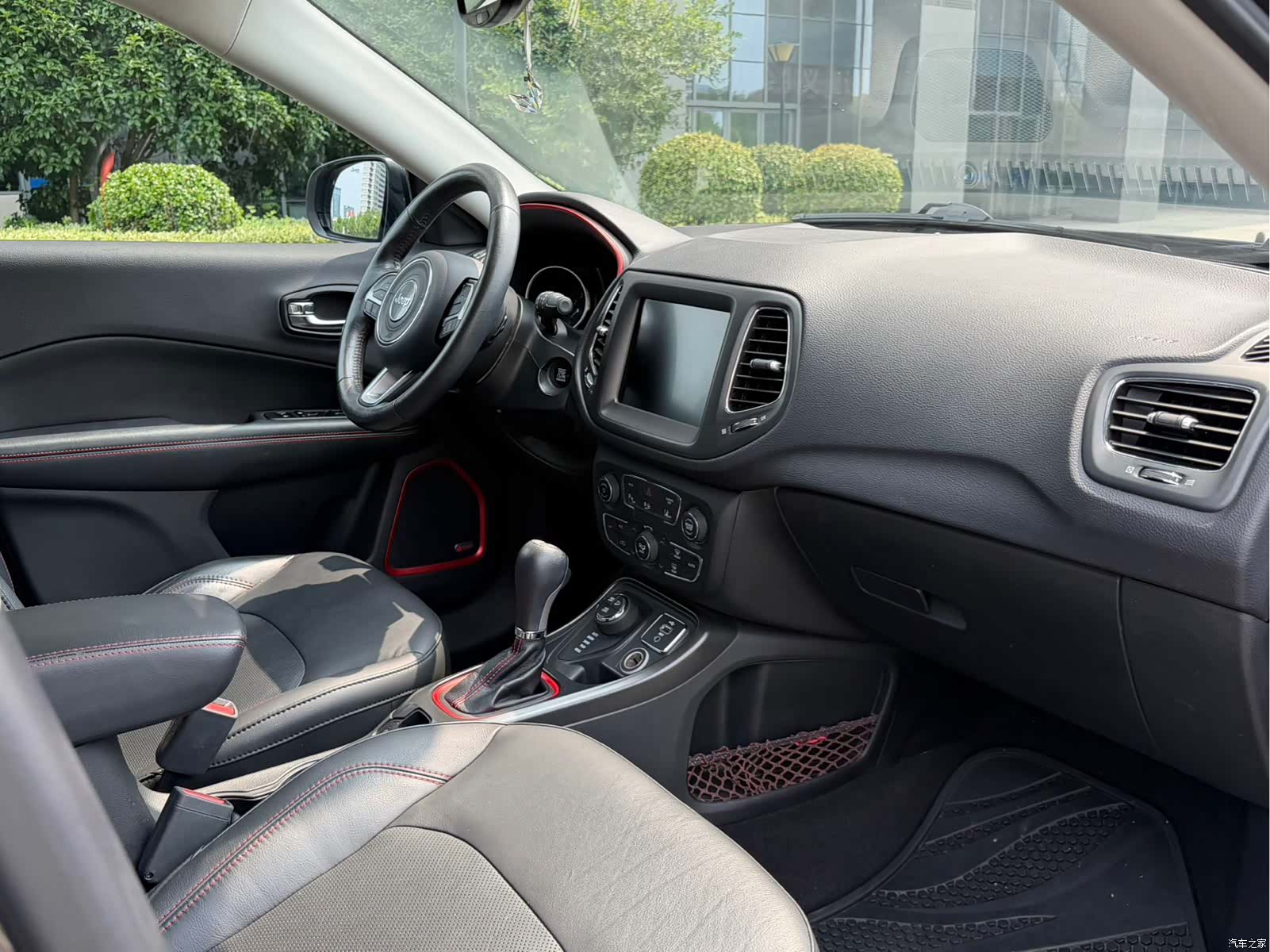 Jeep Compass, 2018 12