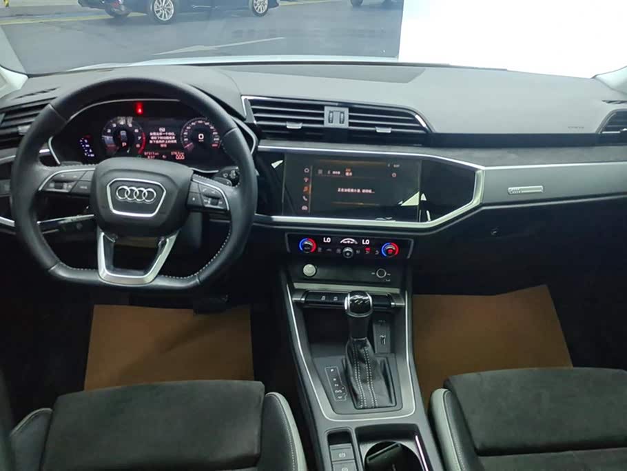 Audi Q3 Audi Q3
