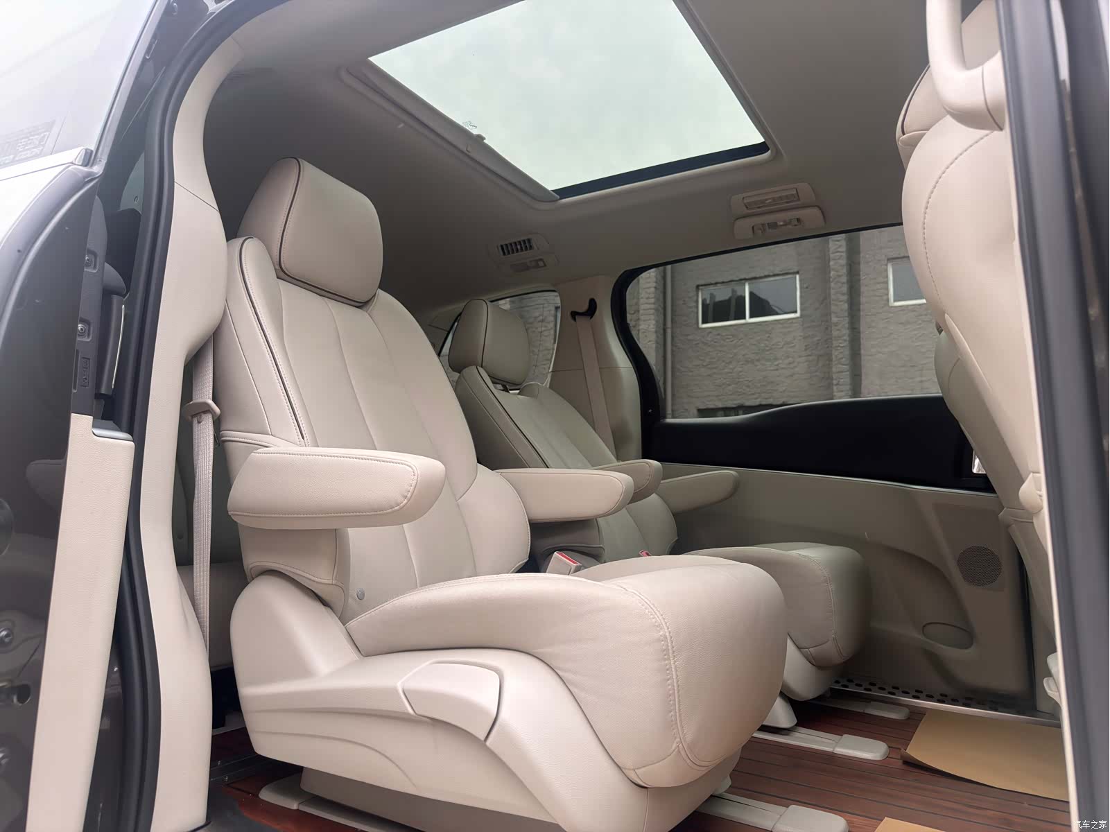 Buick GL8, 2020 11