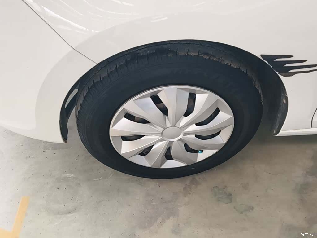 Skoda Rapid, 2017 23