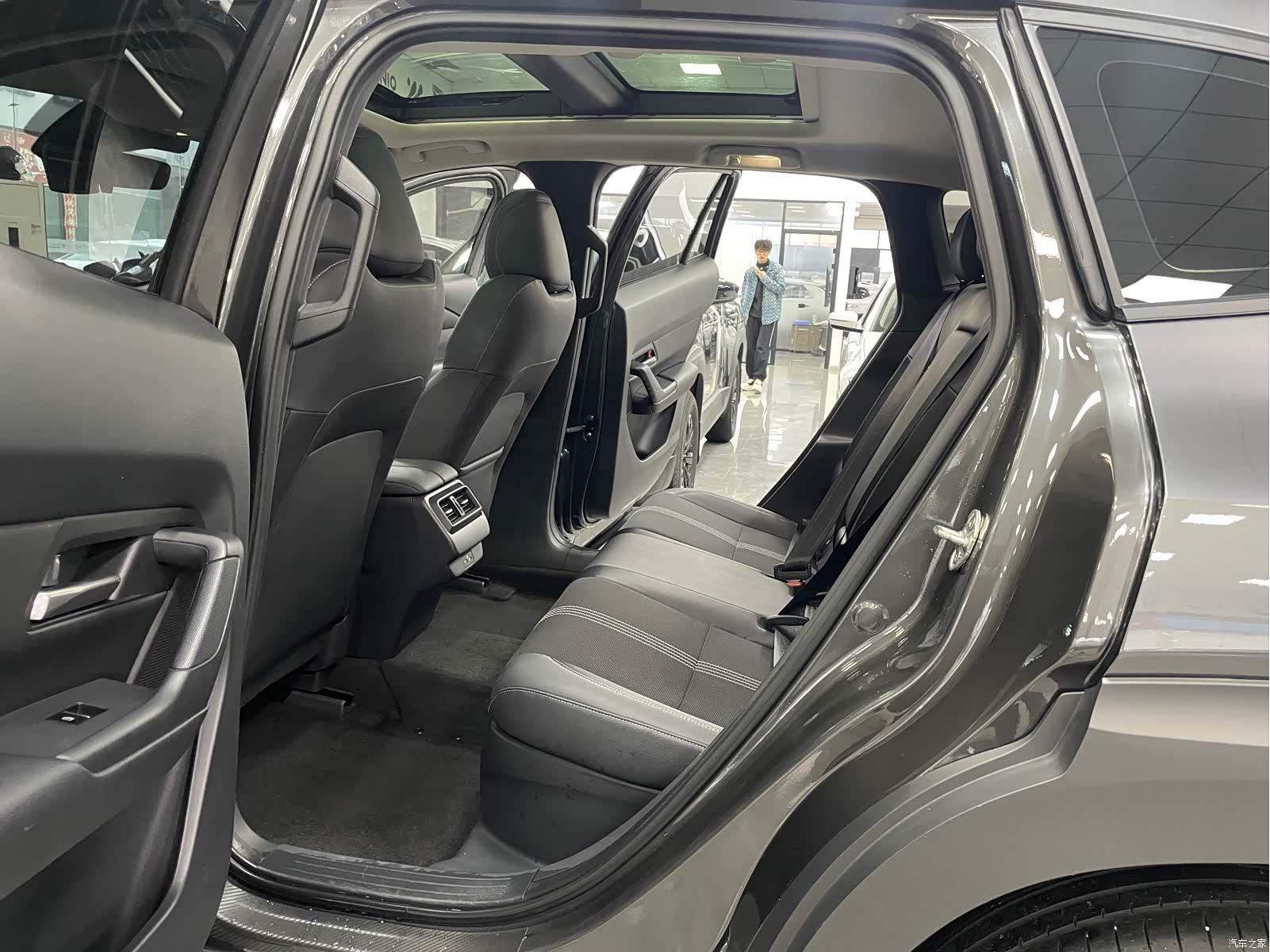 Mazda CX-50, 2023 6
