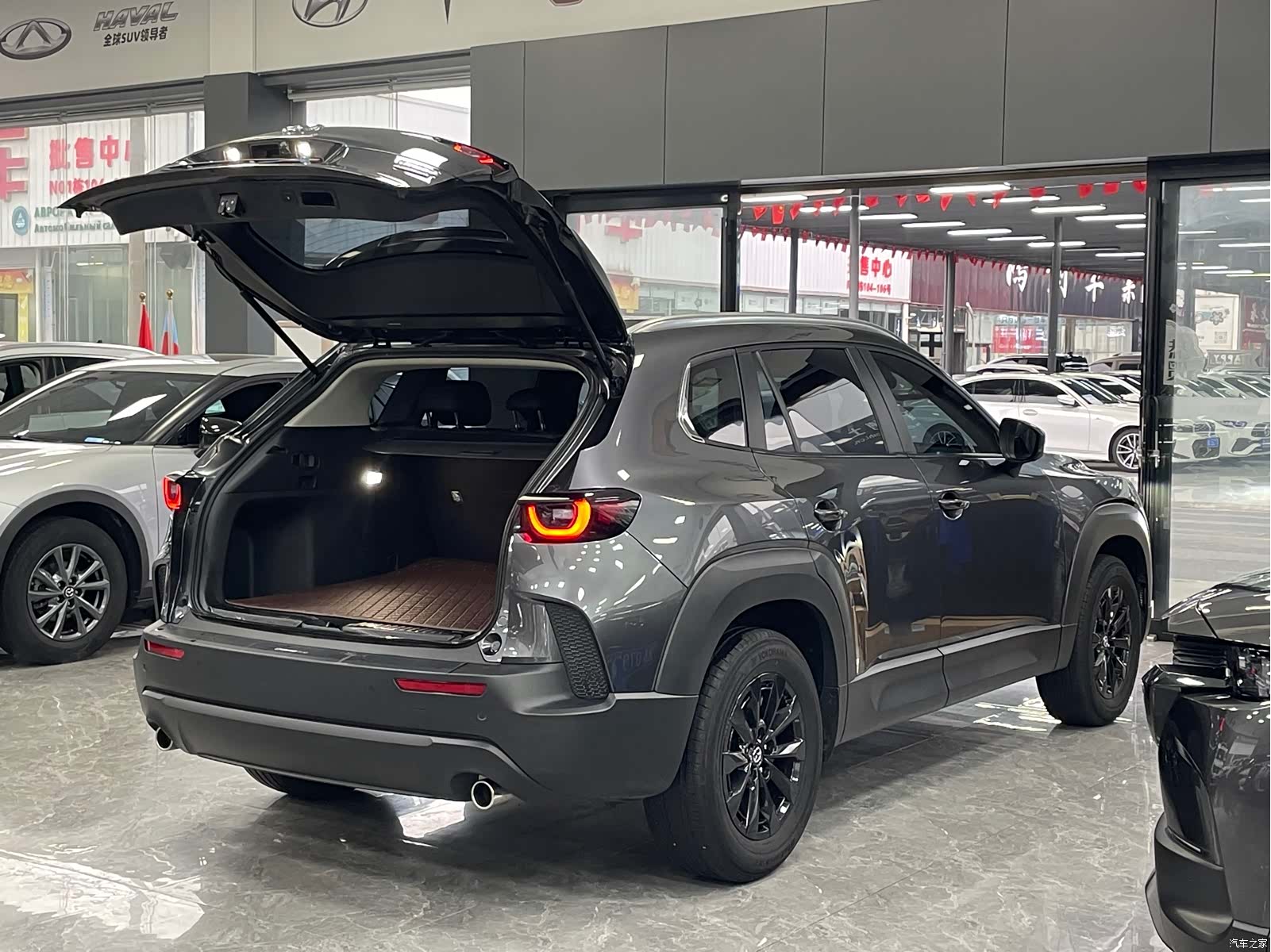 Mazda CX-50, 2023 16