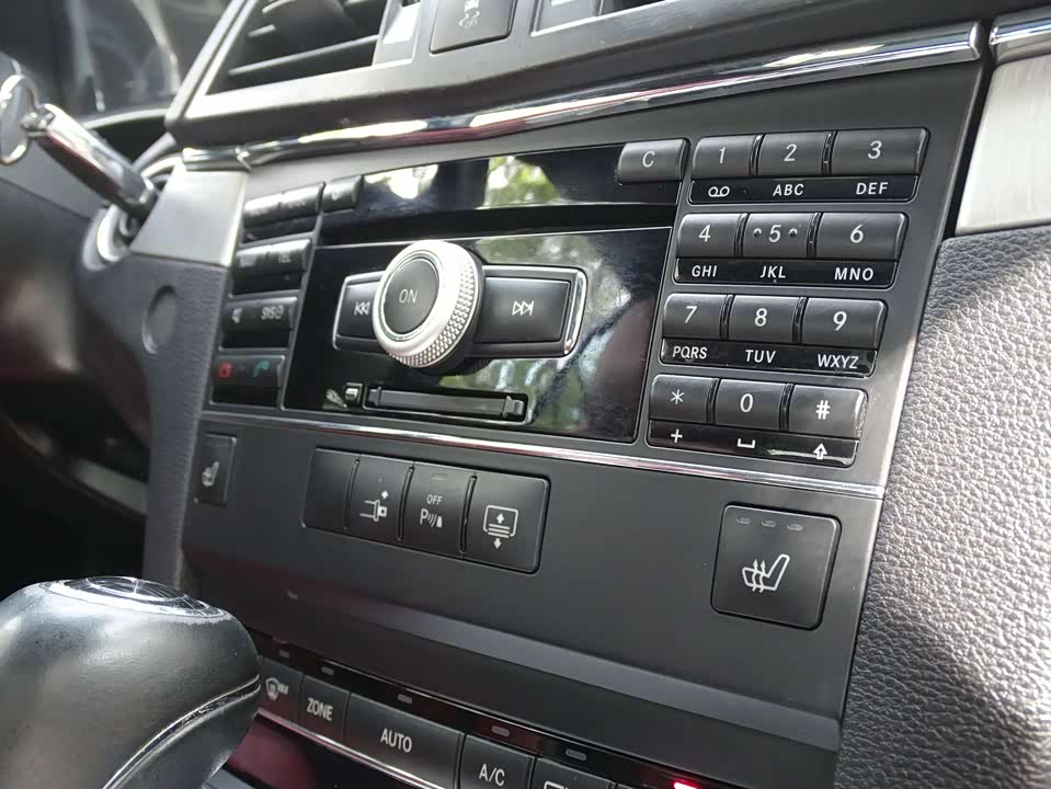 Mercedes-Benz E-class Mercedes-Benz E-class