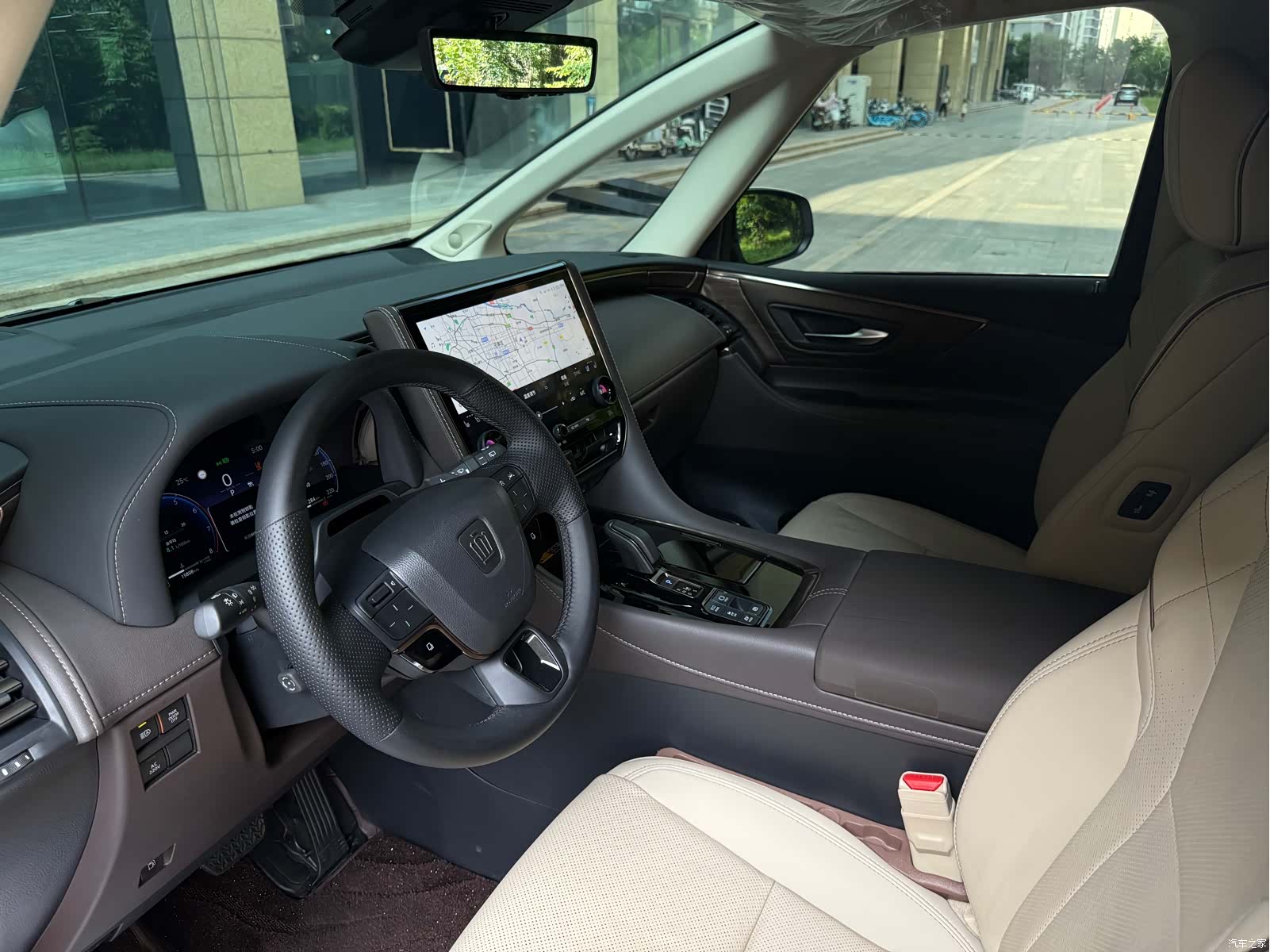 Toyota Vellfire, 2025 8