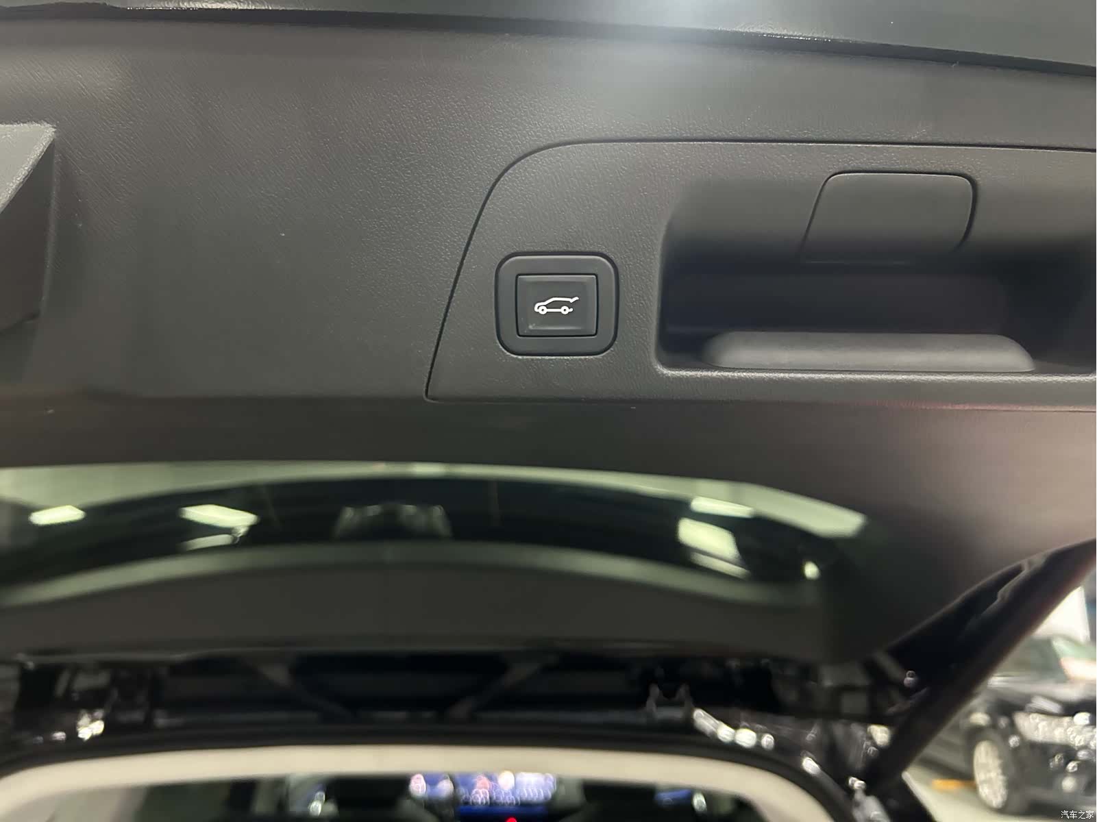 Buick Envision Plus, 2024 11