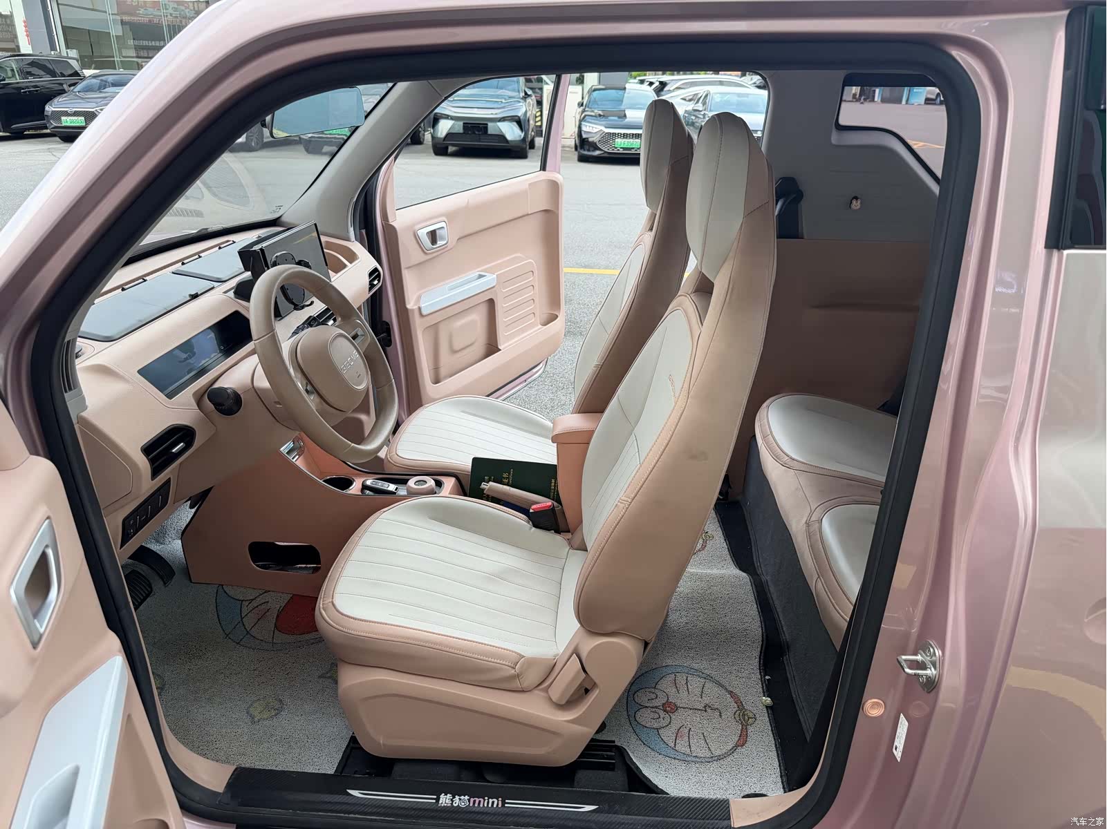 Geely Panda, 2023 21