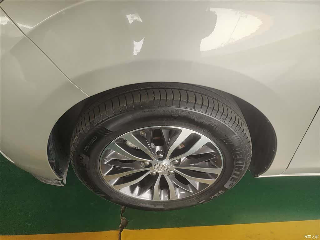 Buick GL8, 2018 23