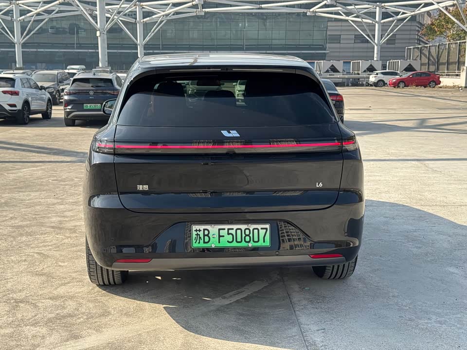 Li Auto Ideal L6