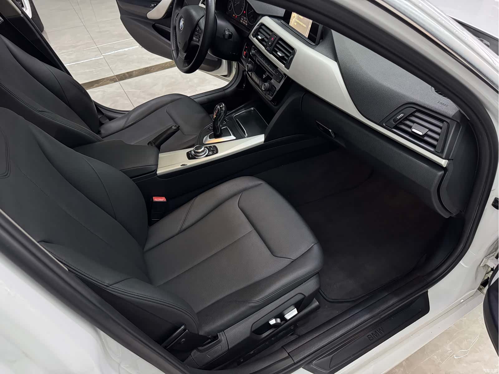 BMW 3 Series, 2016 18
