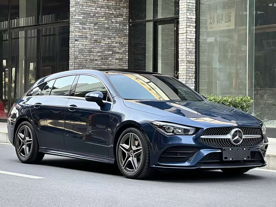 Mercedes-Benz CLA