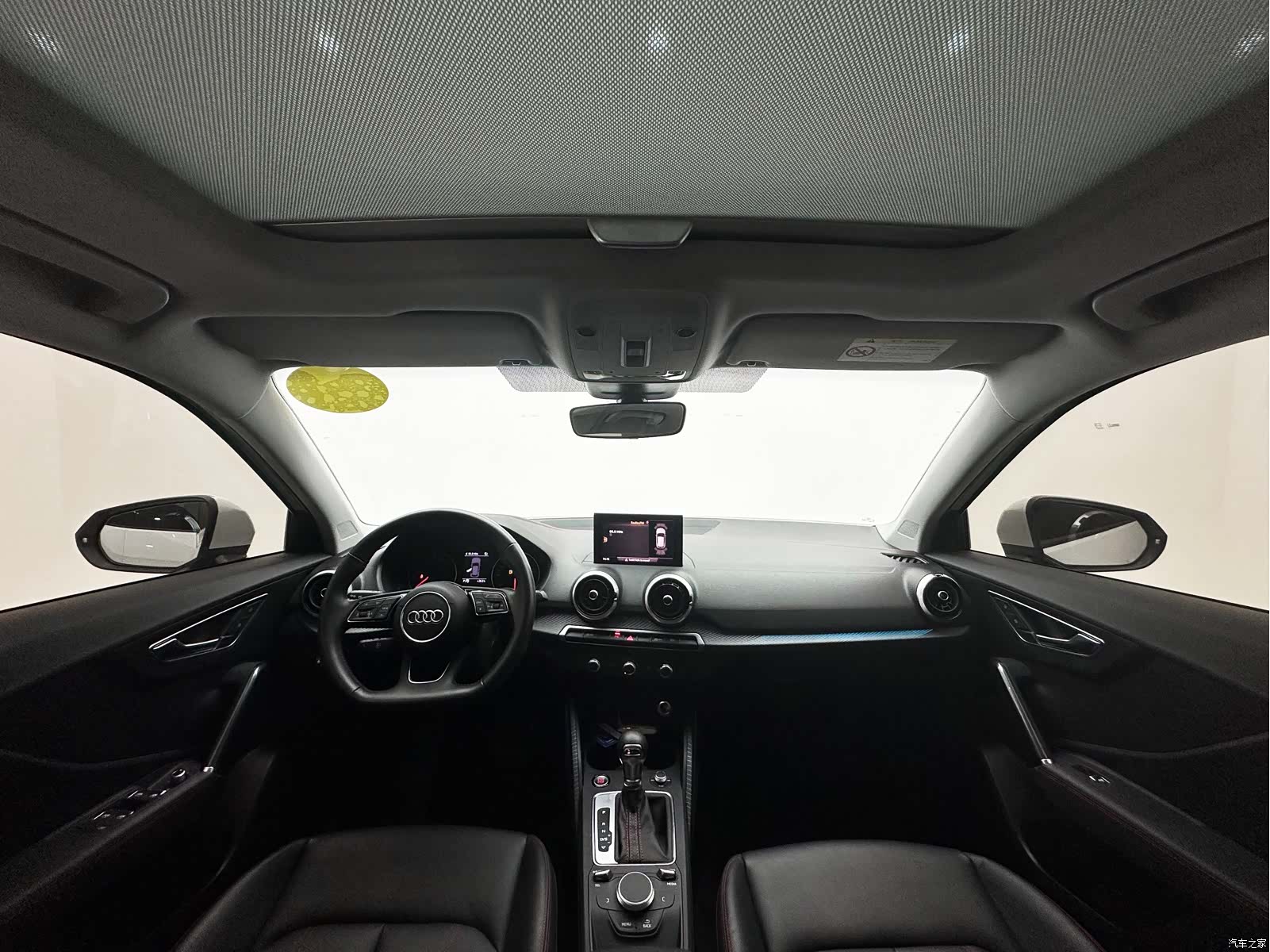 Audi Q2L, 2022 17