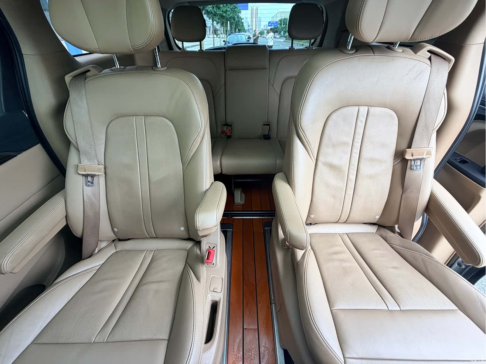Buick GL8, 2017 7