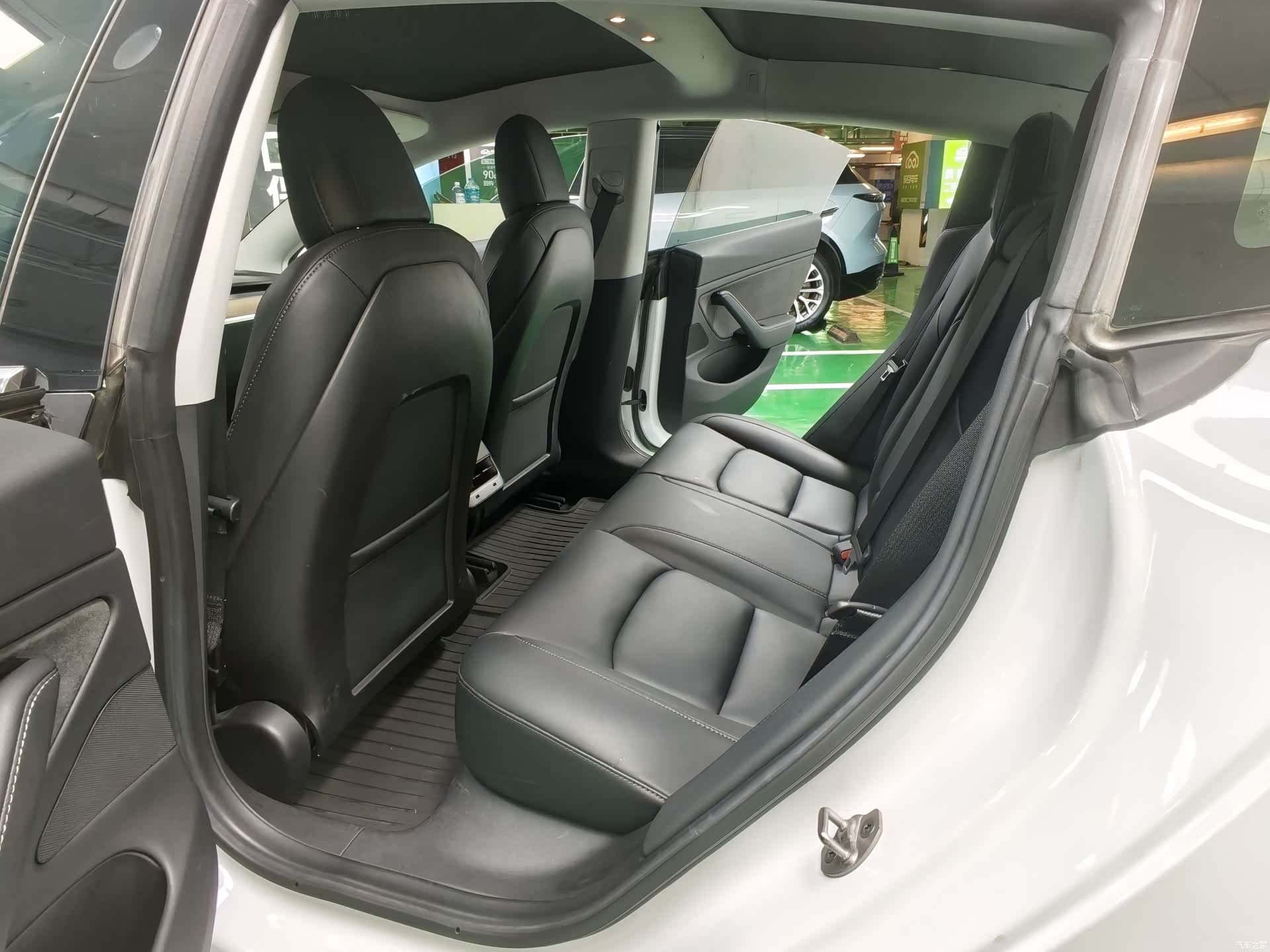 Tesla Model 3, 2019 14