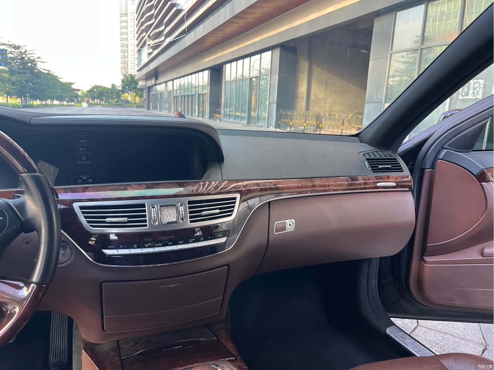 Mercedes-Benz S-Class, 2013 18