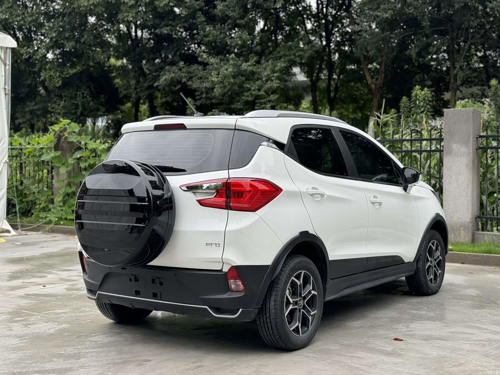 BYD Yuan, 2022 7
